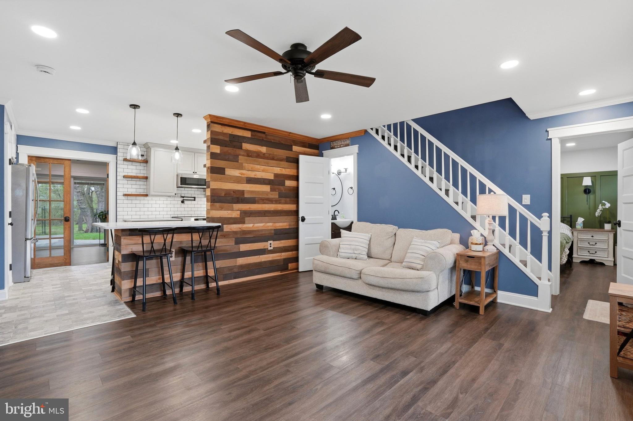 MILL CREEK FALLS - Residential