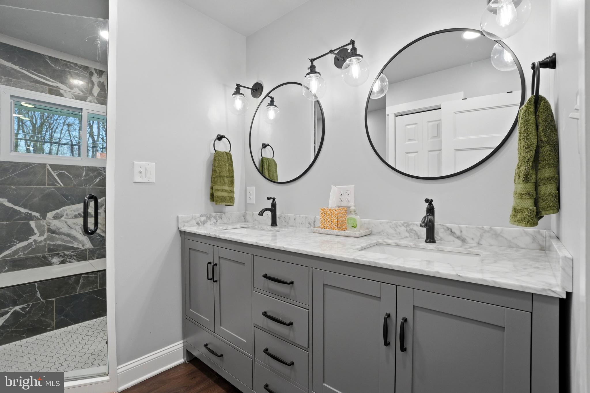 MILL CREEK FALLS - Residential