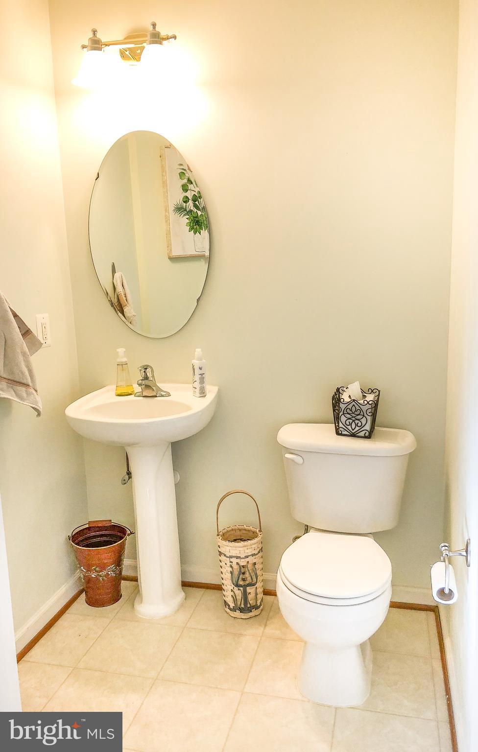 LAKELAND PLACE - Residential