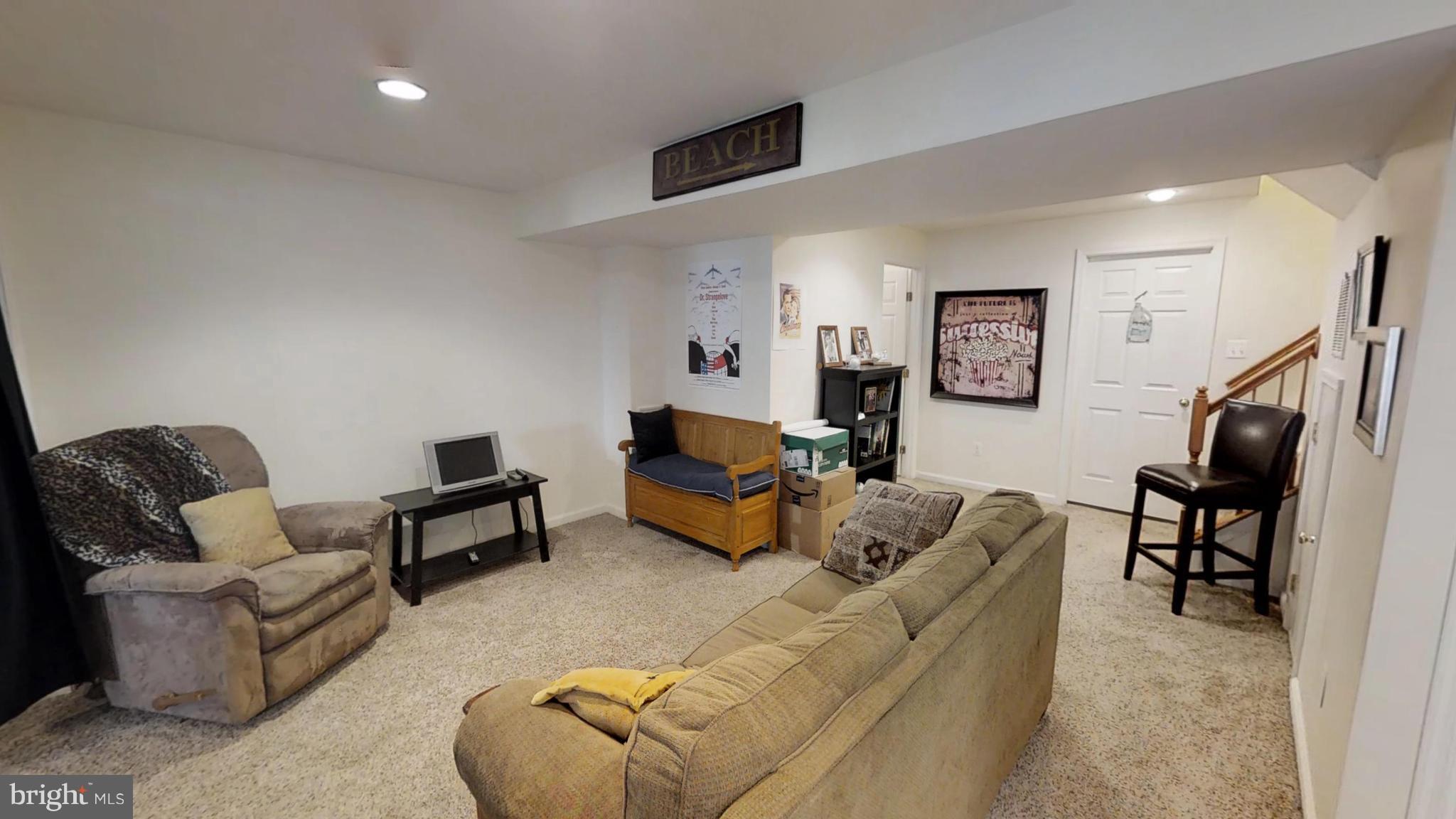 LAKELAND PLACE - Residential