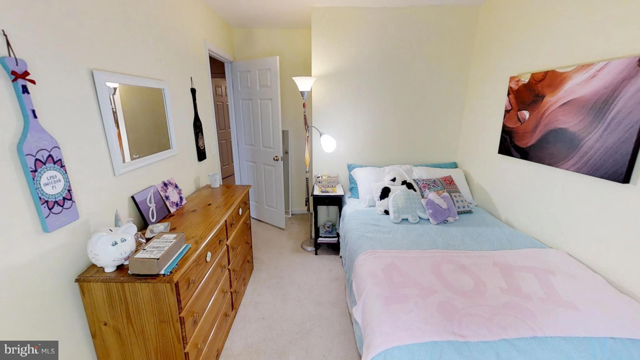 LAKELAND PLACE - Residential