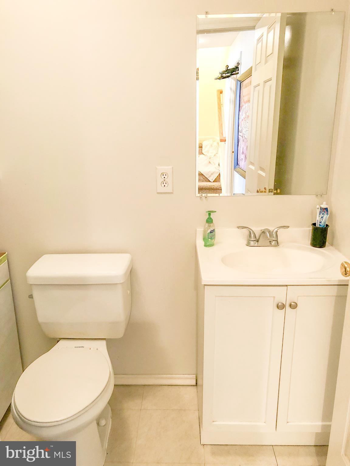 LAKELAND PLACE - Residential