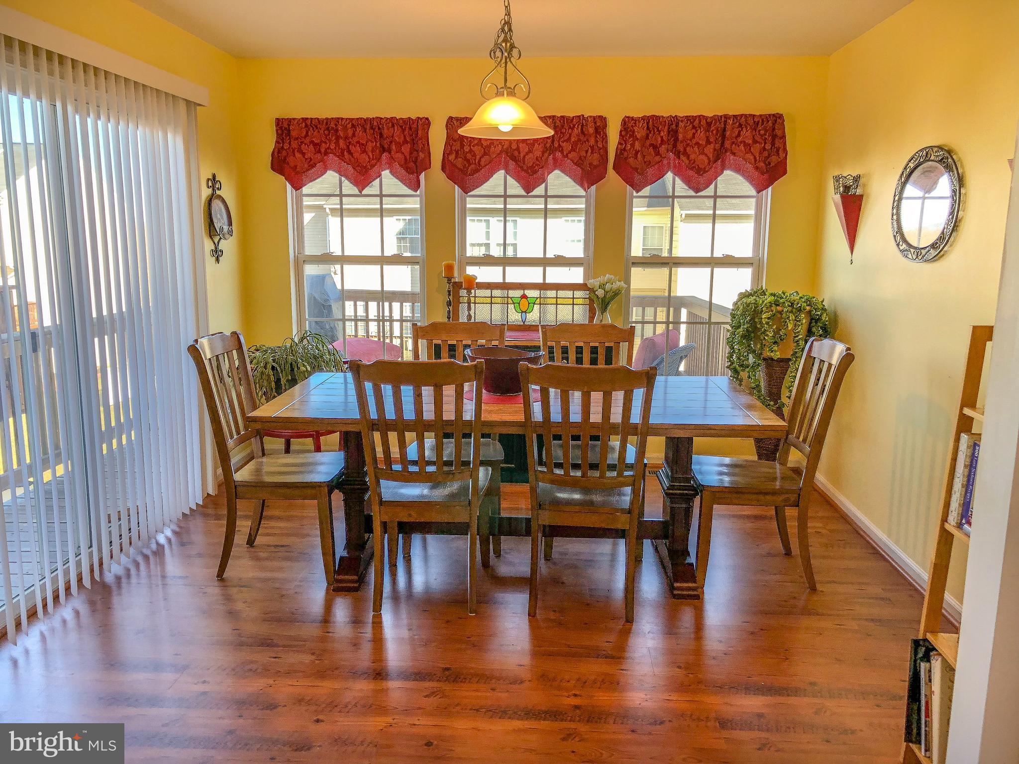 LAKELAND PLACE - Residential