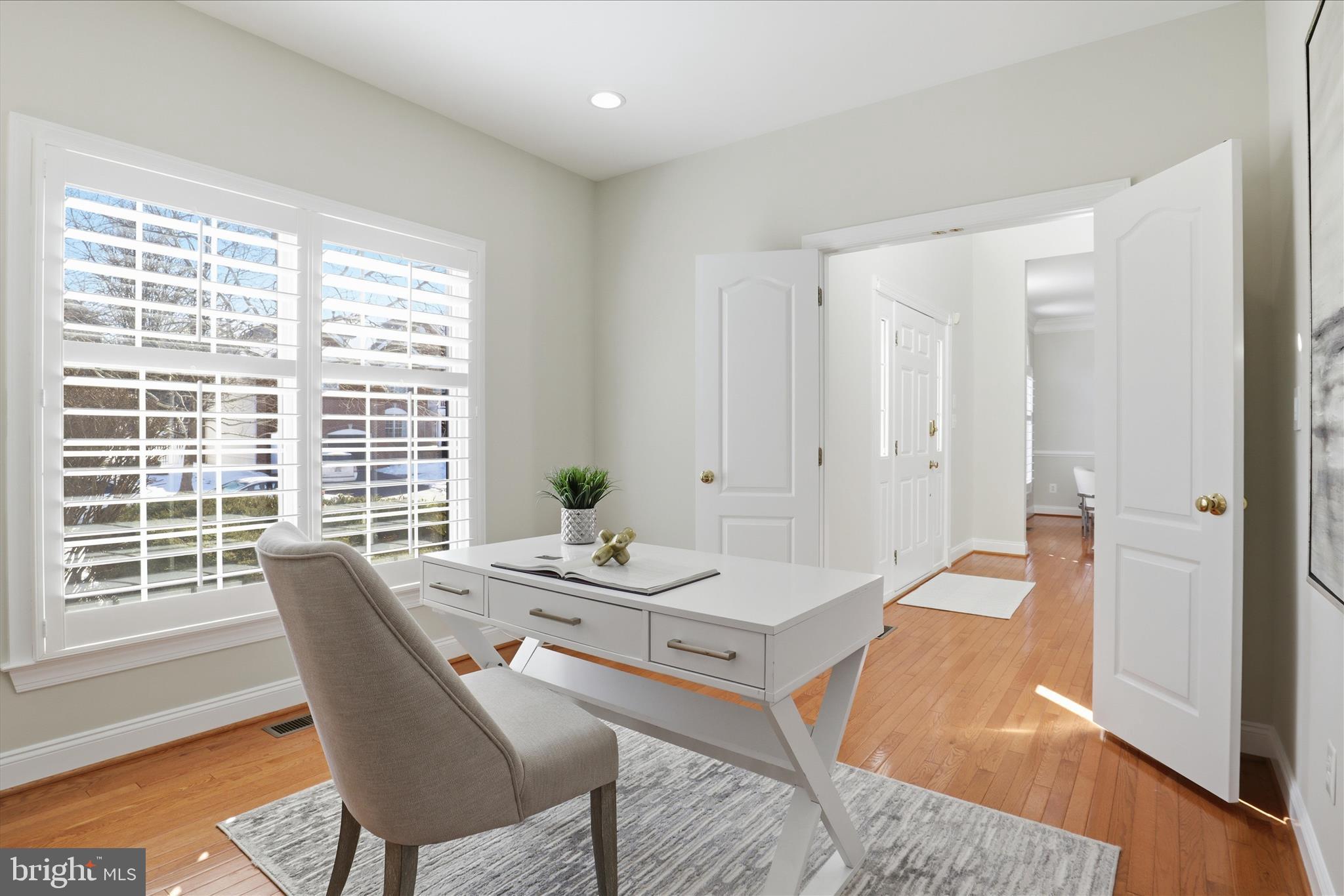 BELMONT COUNTRY CLUB - Residential