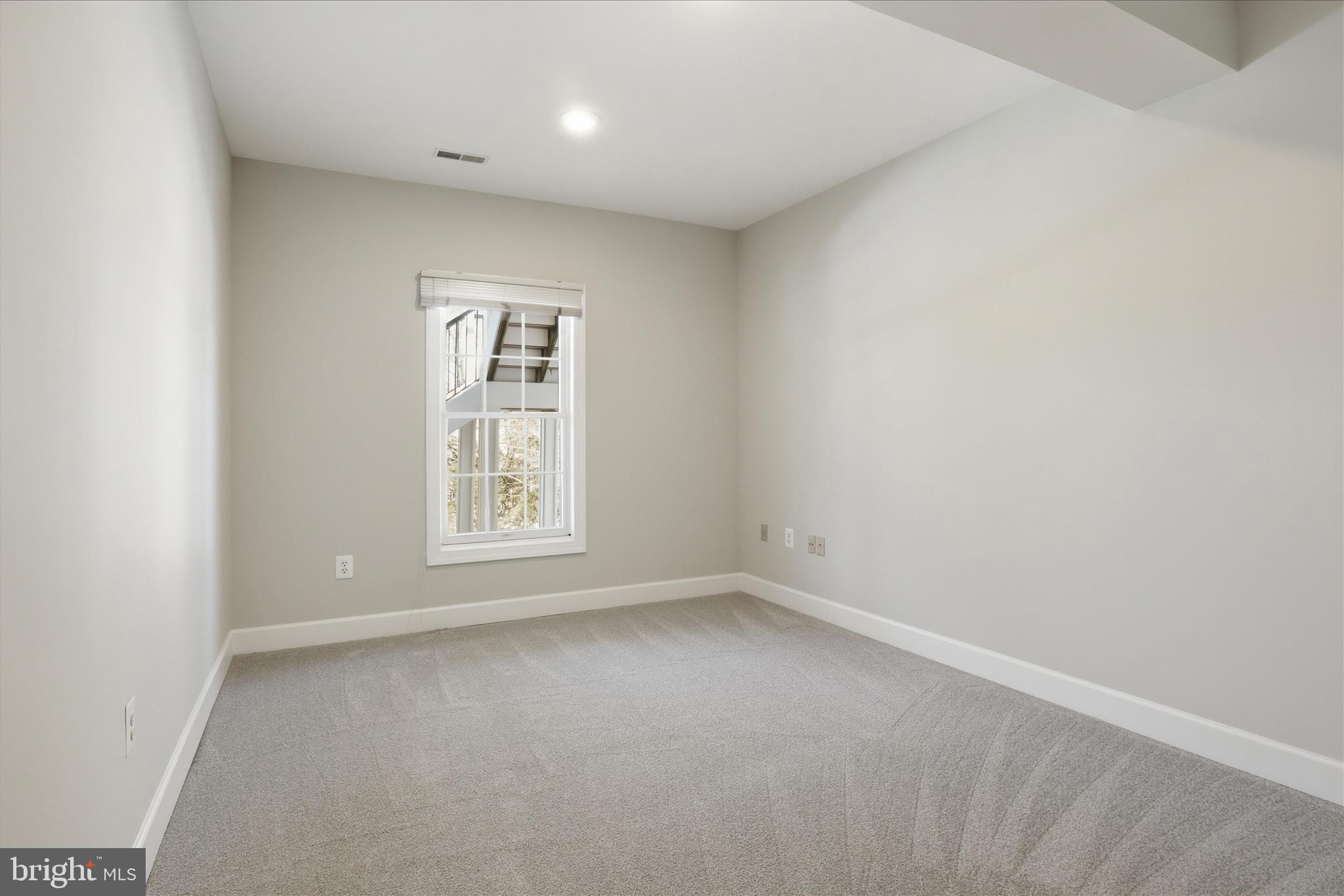 BELMONT COUNTRY CLUB - Residential