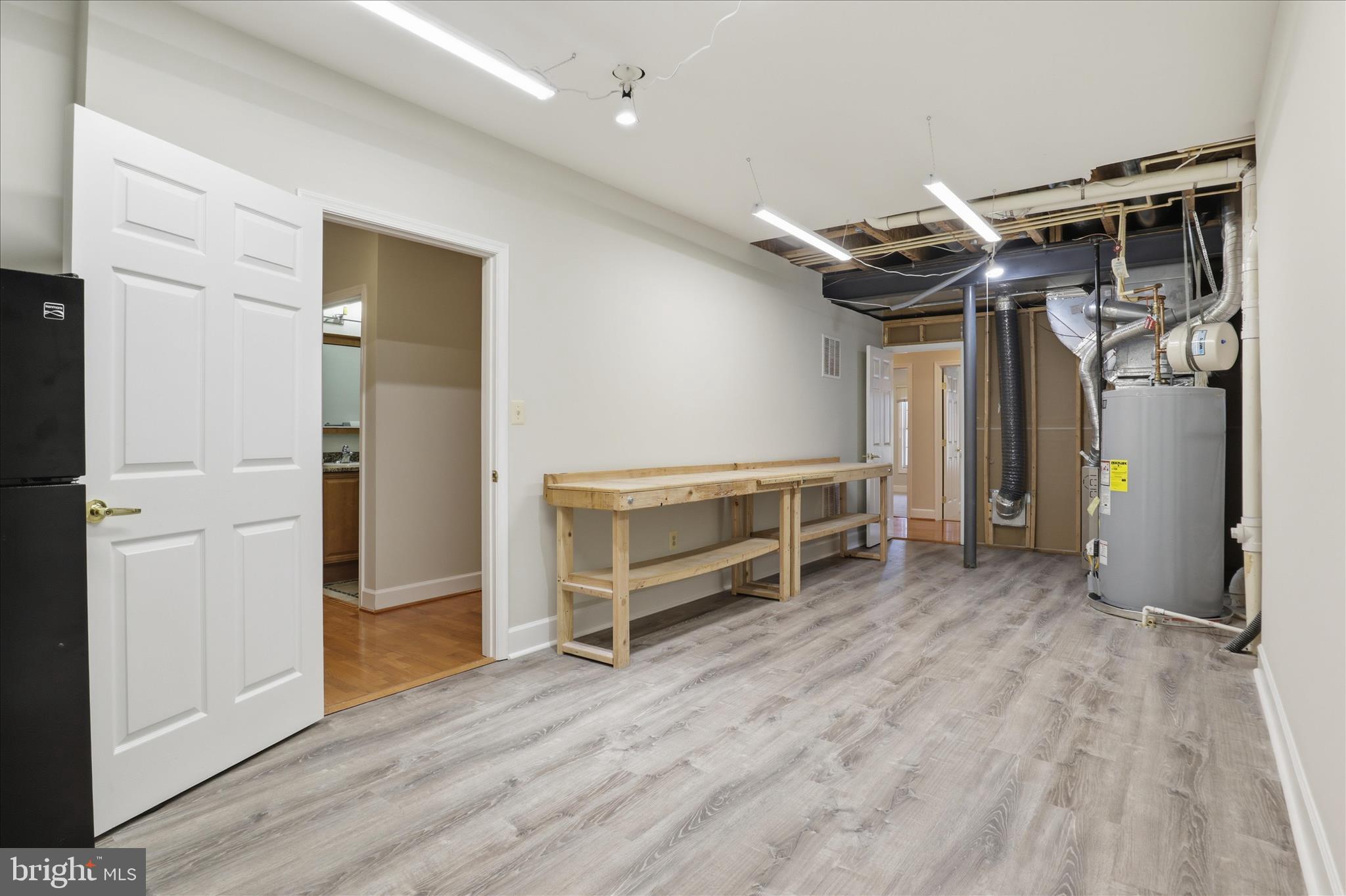 BELMONT COUNTRY CLUB - Residential