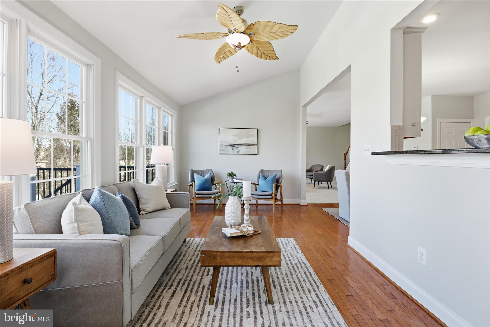 BELMONT COUNTRY CLUB - Residential