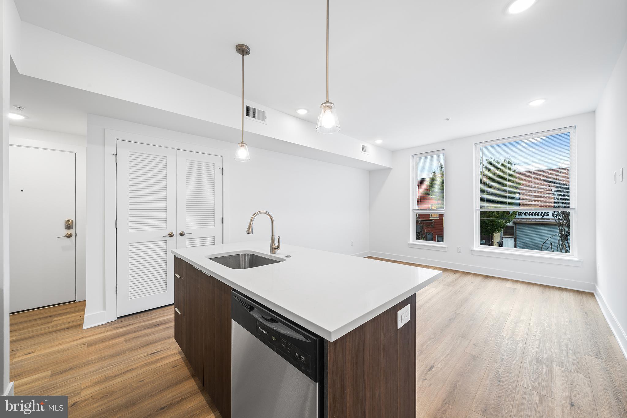 4324 LANCASTER AVENUE 302