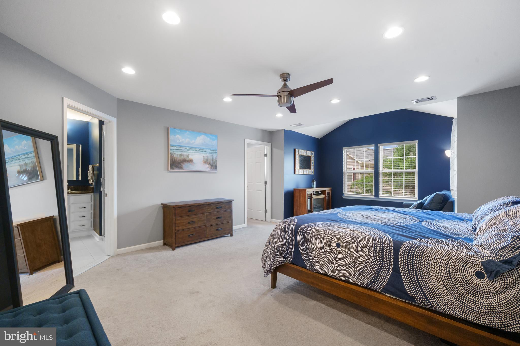 LORTON TOWN CENTER - Residential