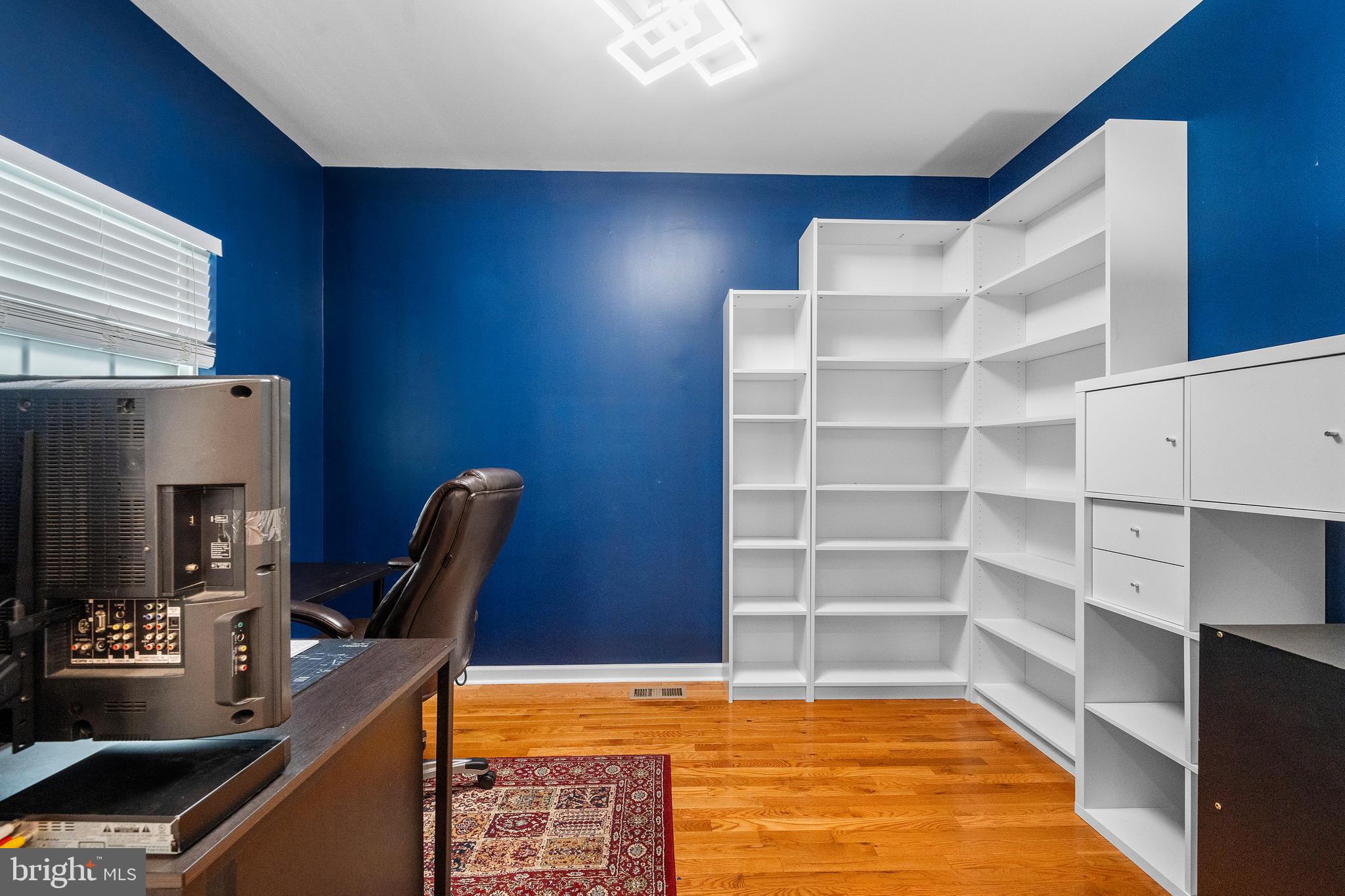 LORTON TOWN CENTER - Residential