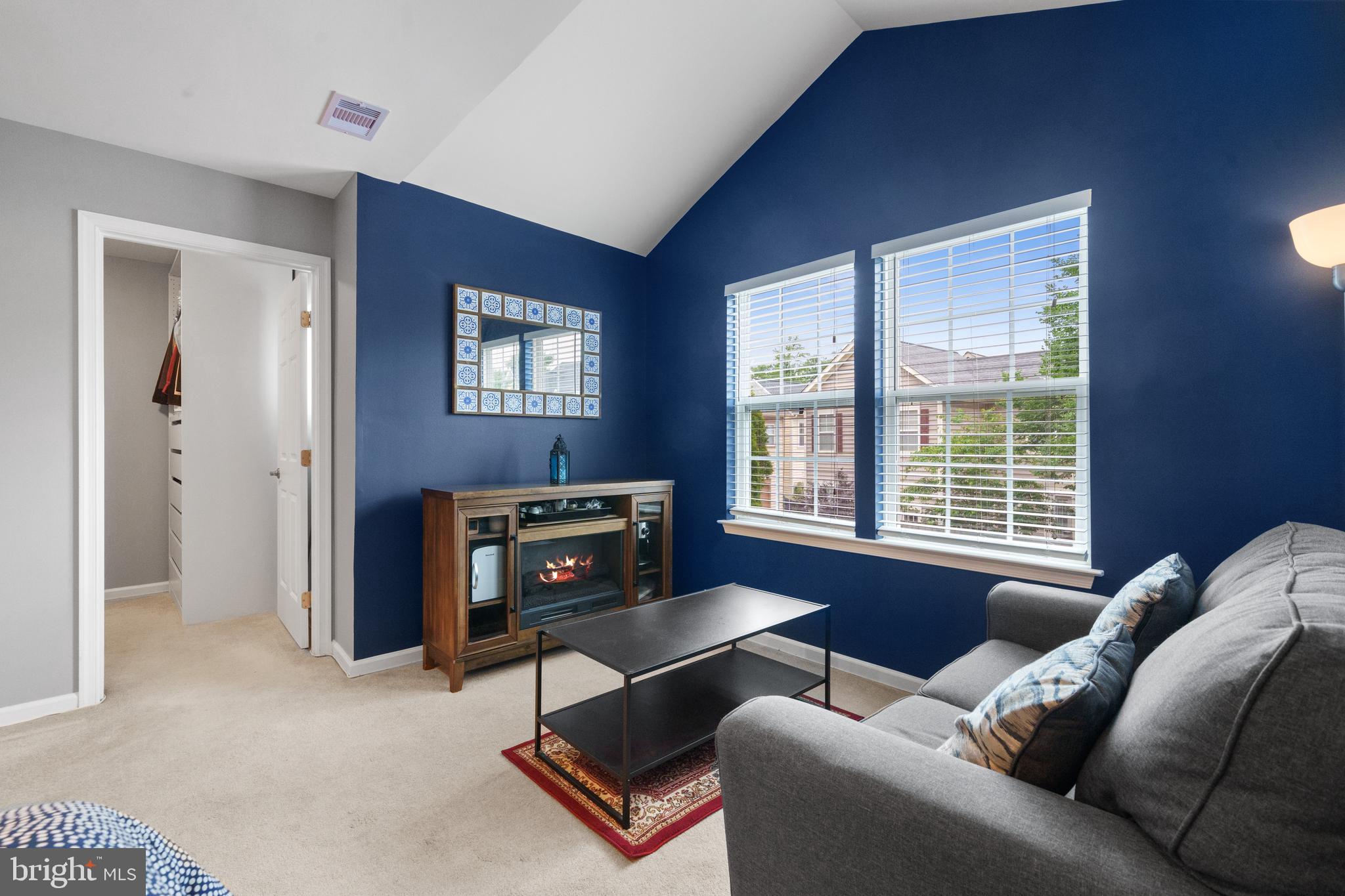 LORTON TOWN CENTER - Residential