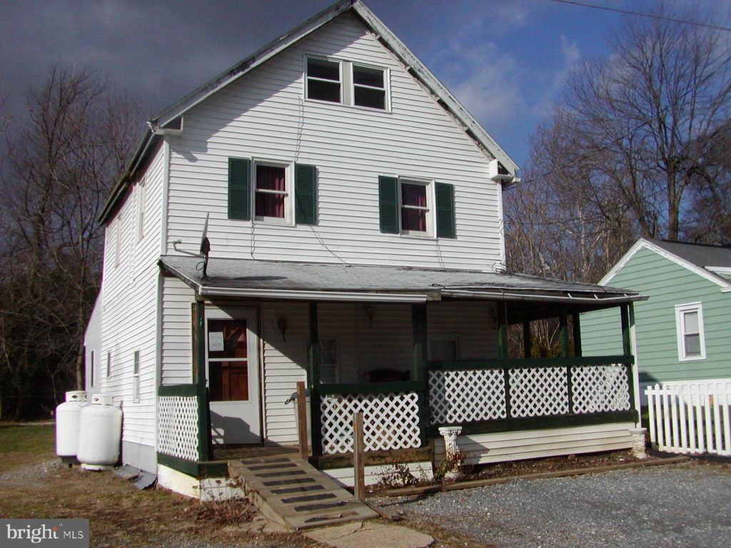 Photo of 655 Charelle Drive, Columbia, PA 17512 (MLS # PALA2046830)