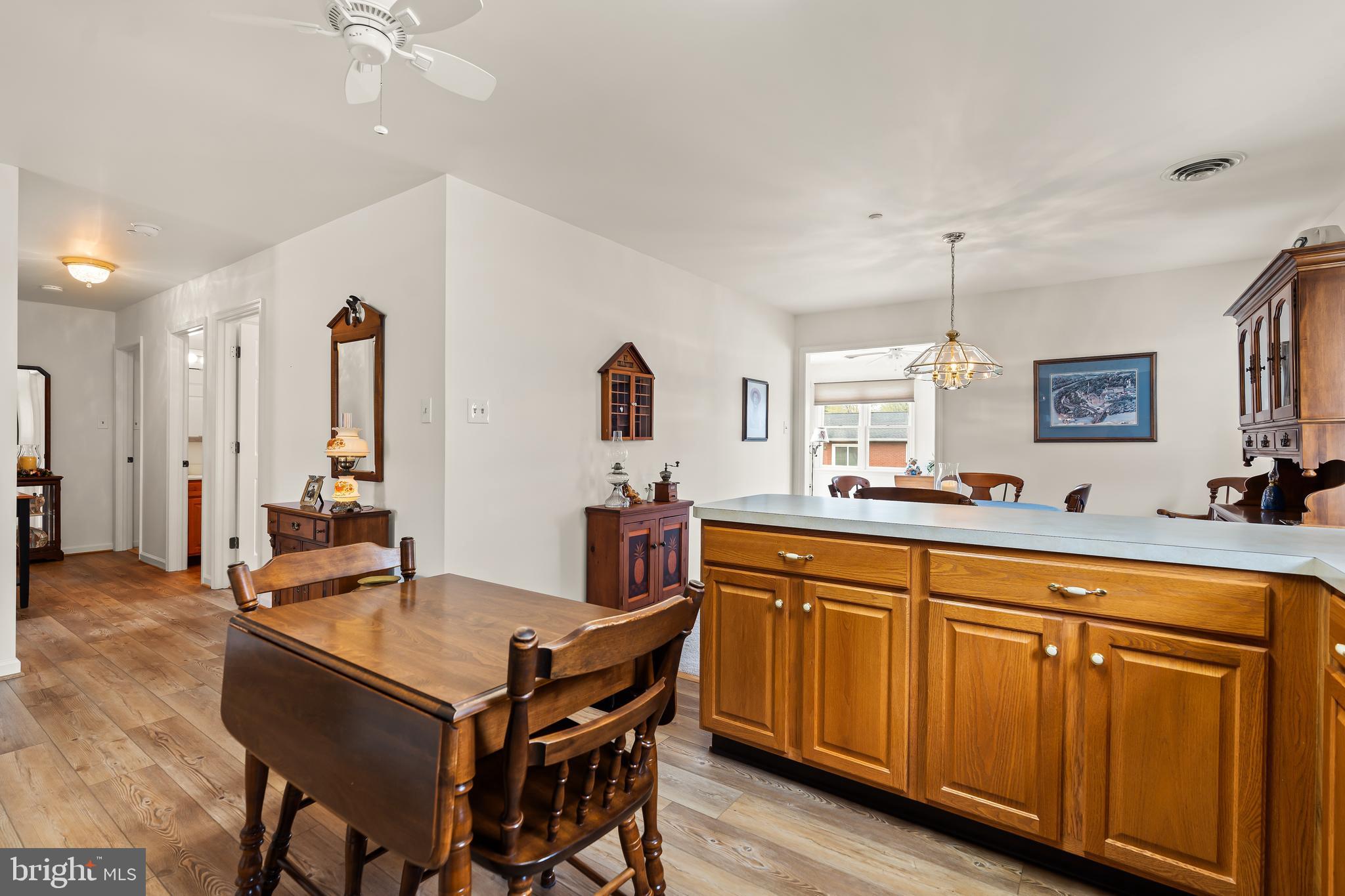 SOUTH POINTE - Residential