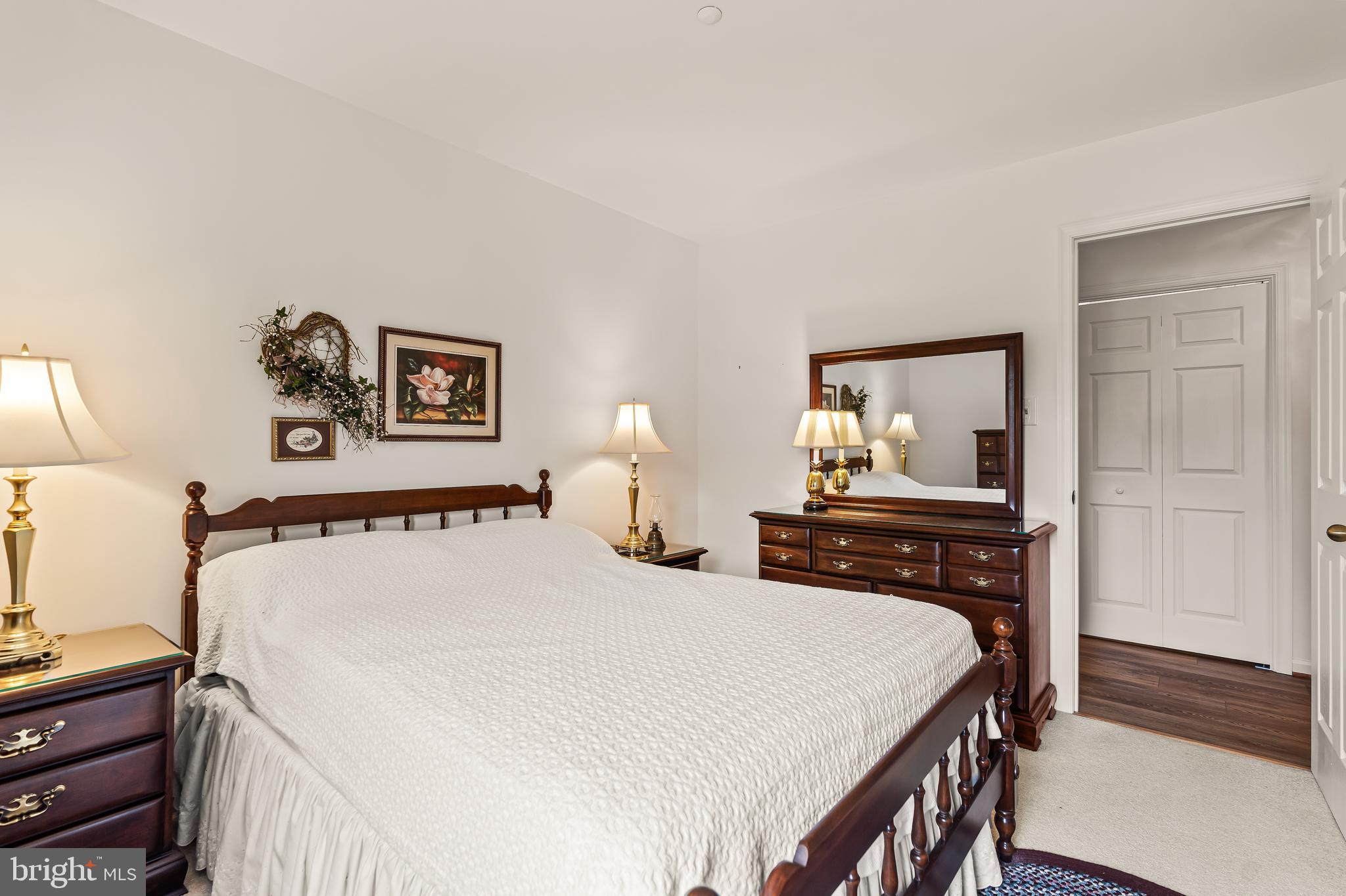 SOUTH POINTE - Residential