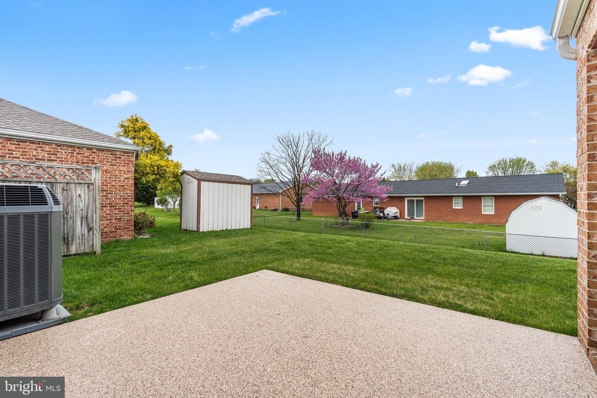 SOUTH POINTE - Residential