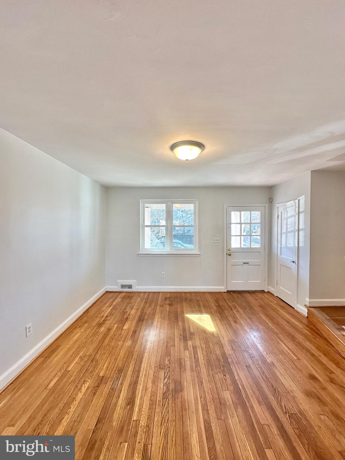 206 LYNHAVEN DRIVE