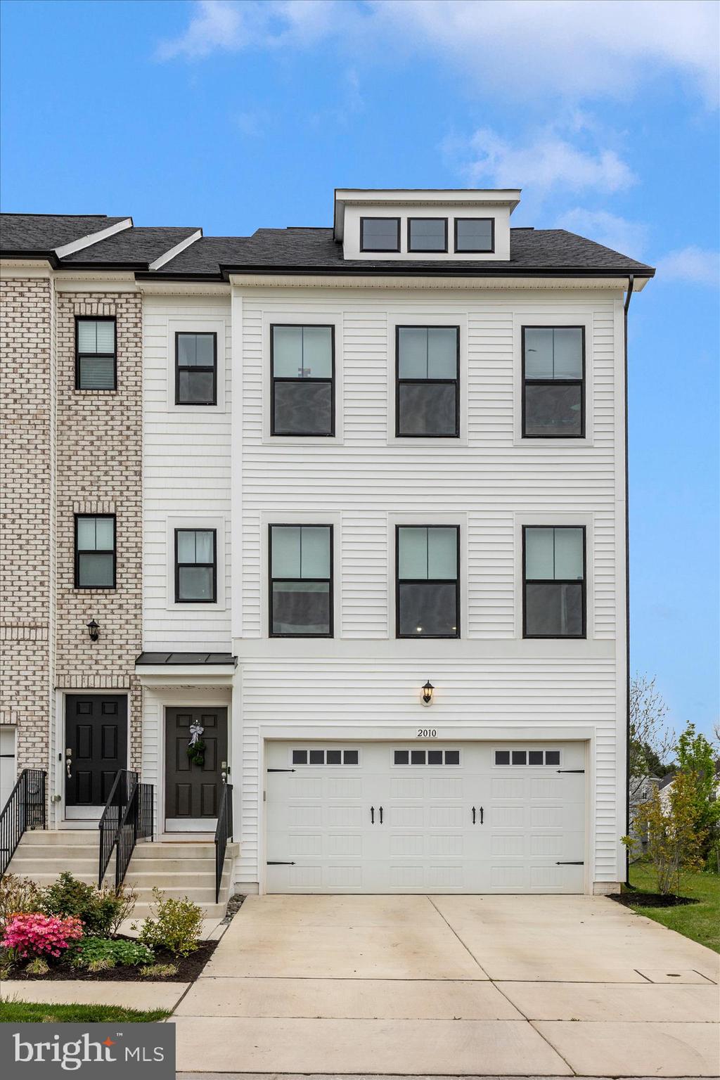 TUSCARORA CREEK - Residential