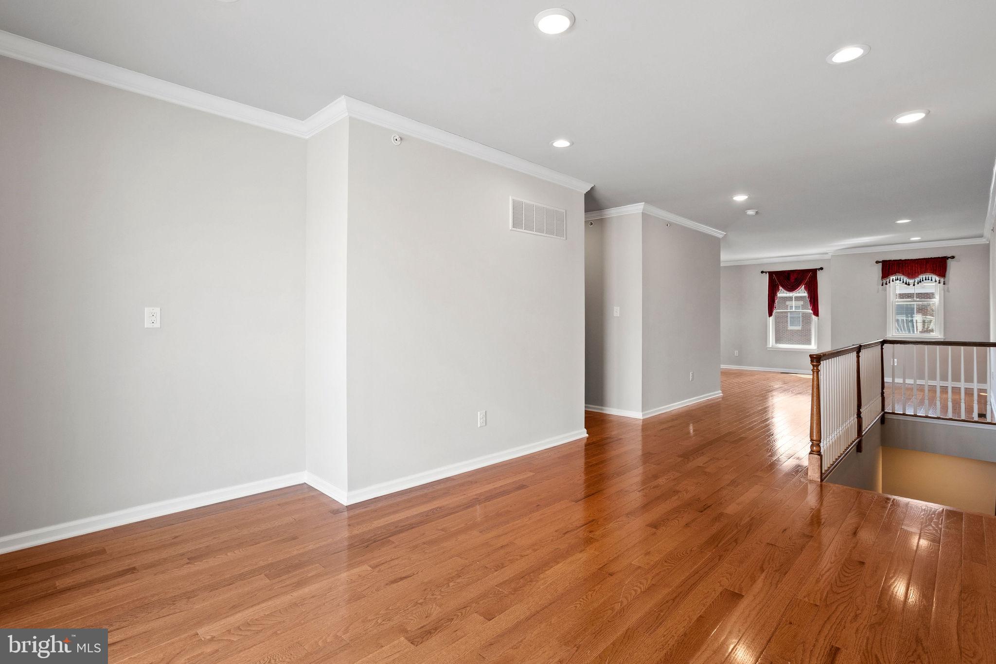 SIENA PLACE - Residential