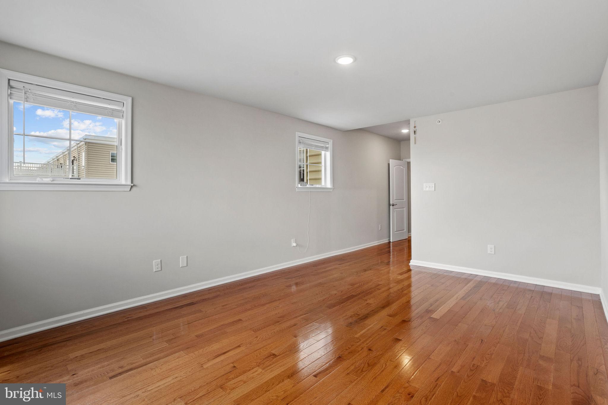 SIENA PLACE - Residential