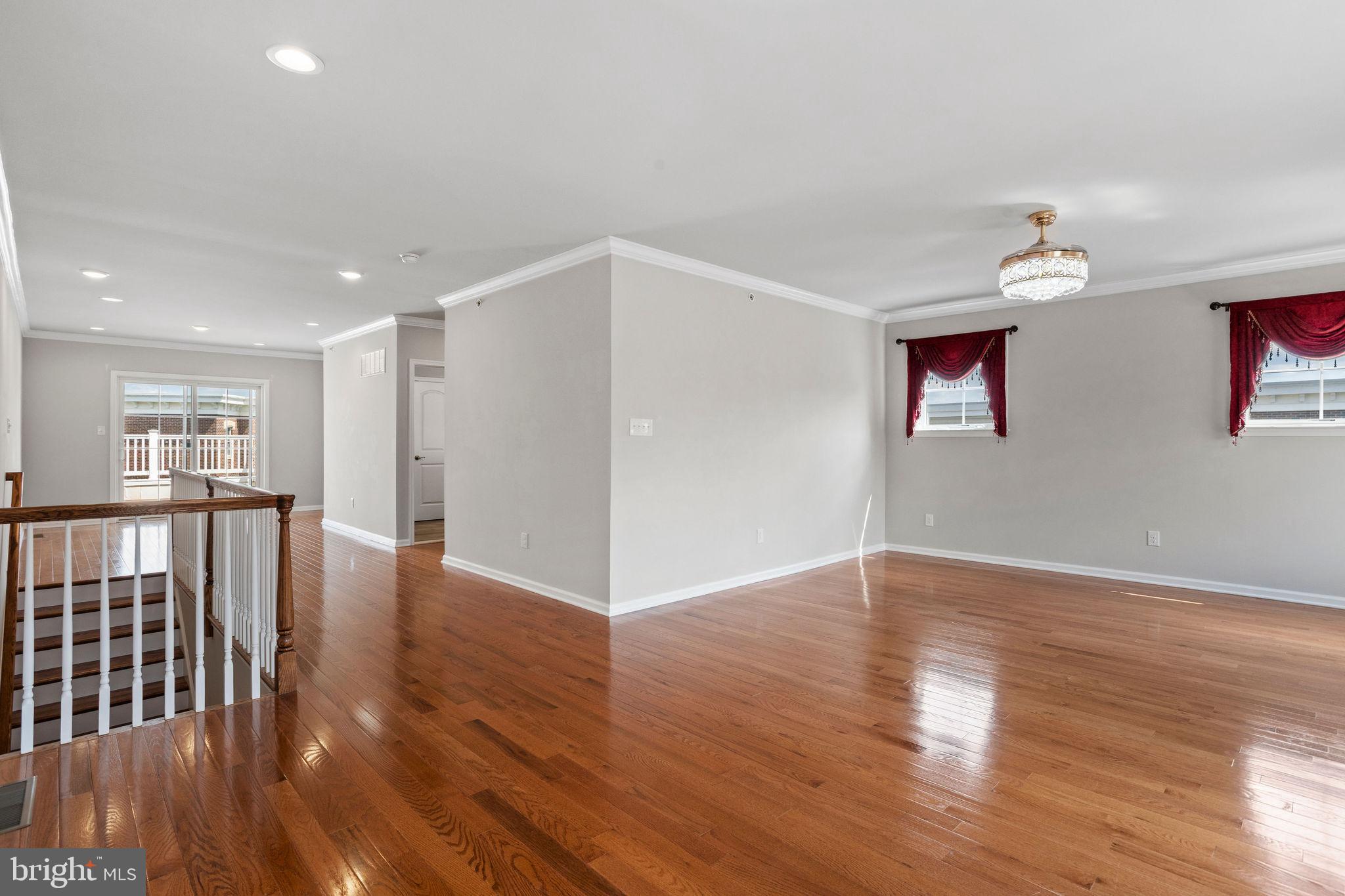 SIENA PLACE - Residential