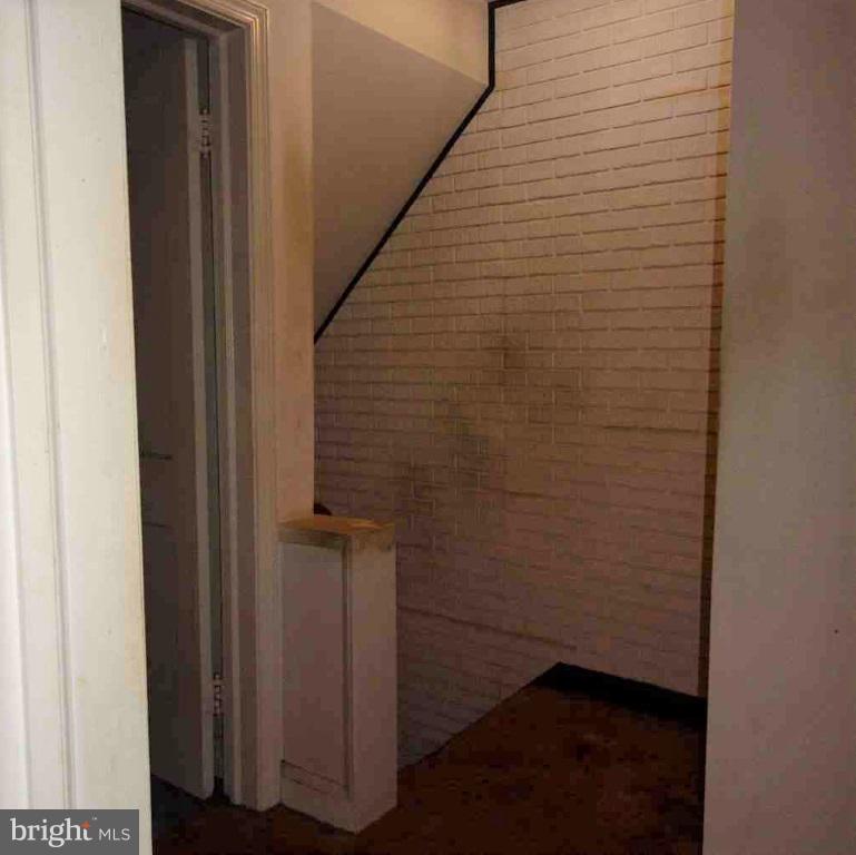 ROSEDALE - Residential