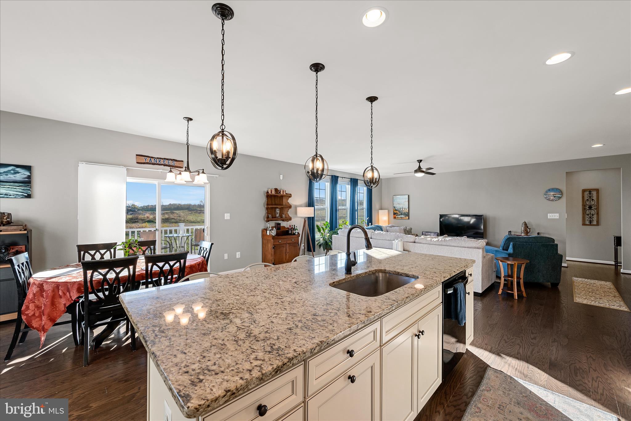 SHENANDOAH SPRINGS - Residential