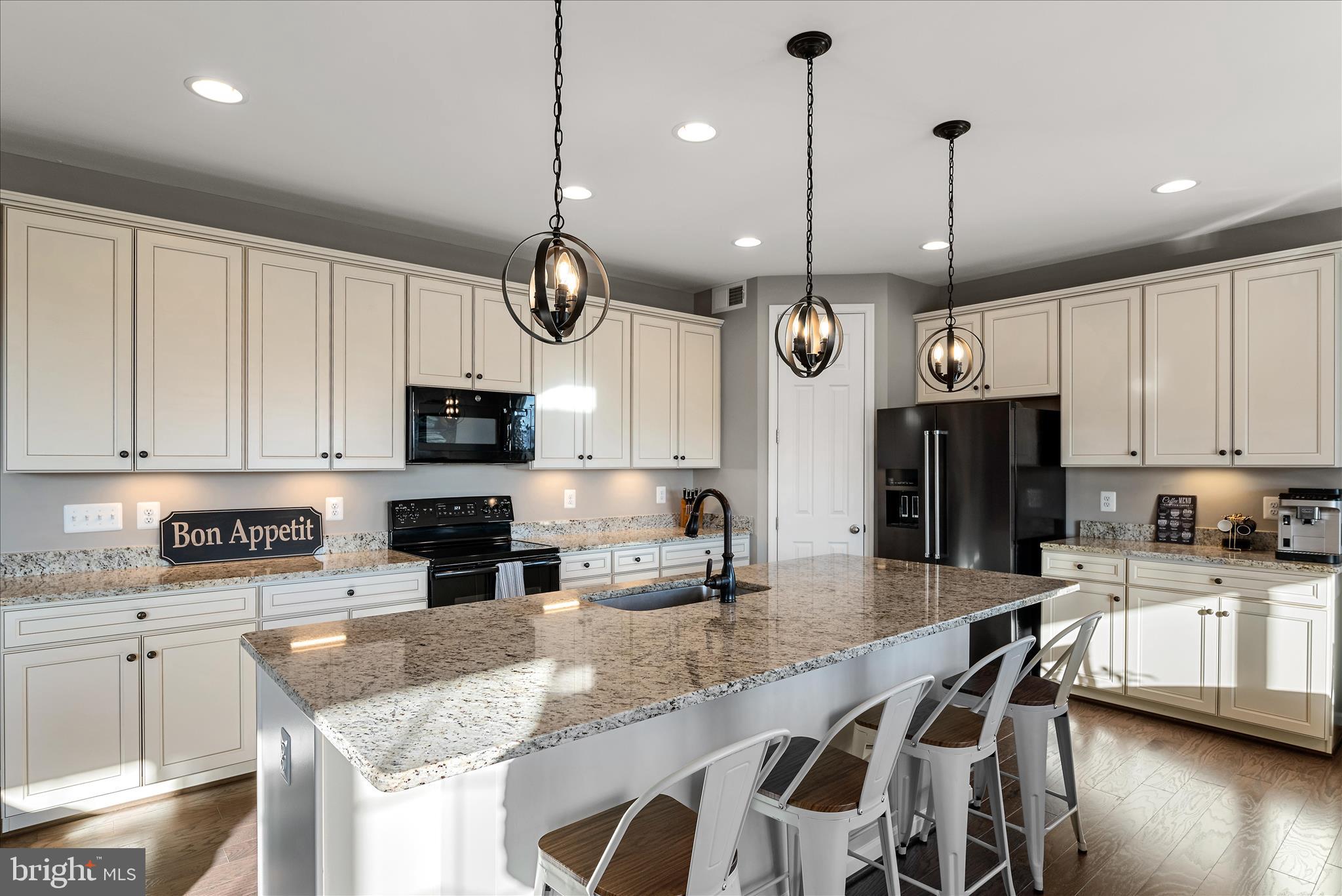 SHENANDOAH SPRINGS - Residential