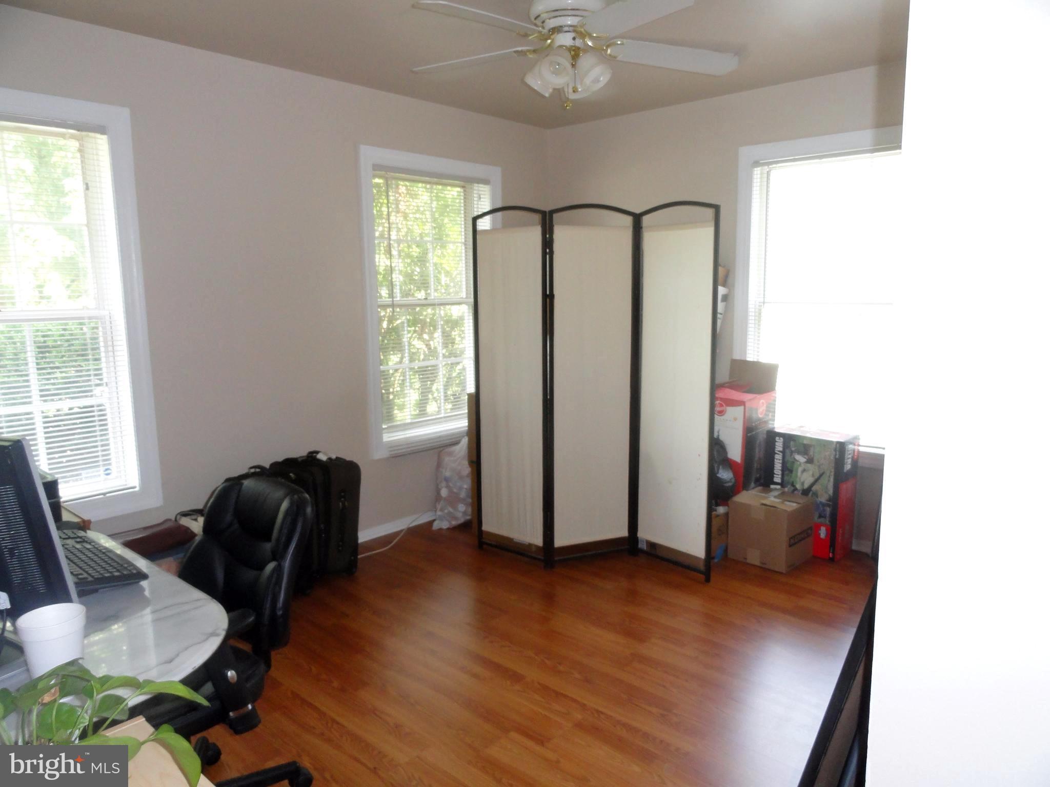 BROOKFIELD - Residential