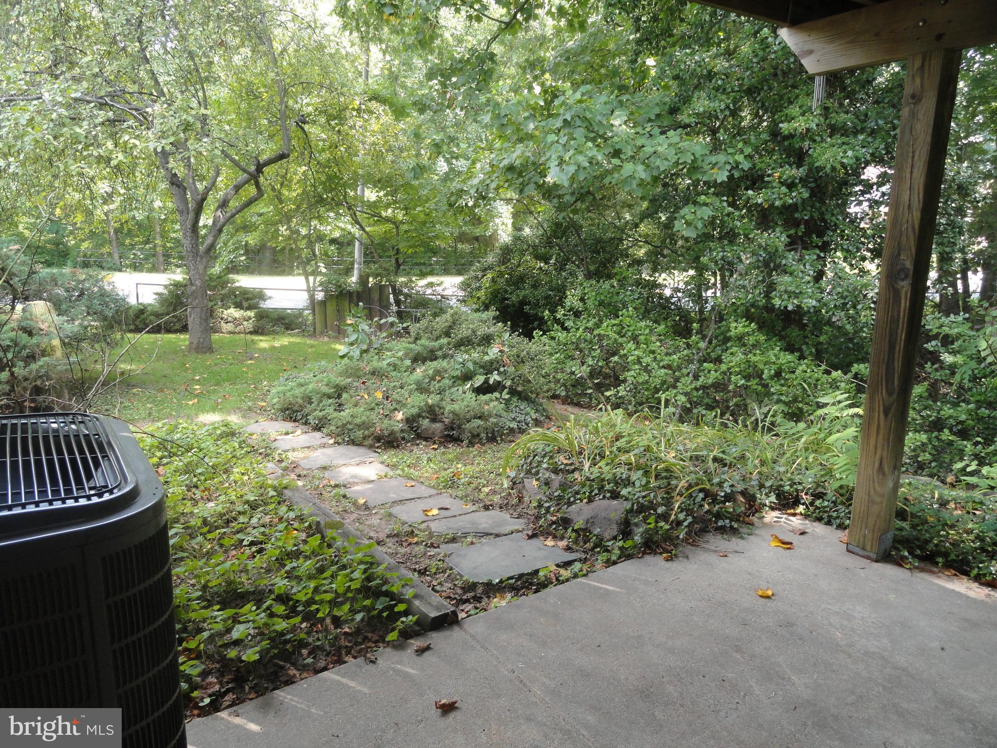 BROOKFIELD - Residential