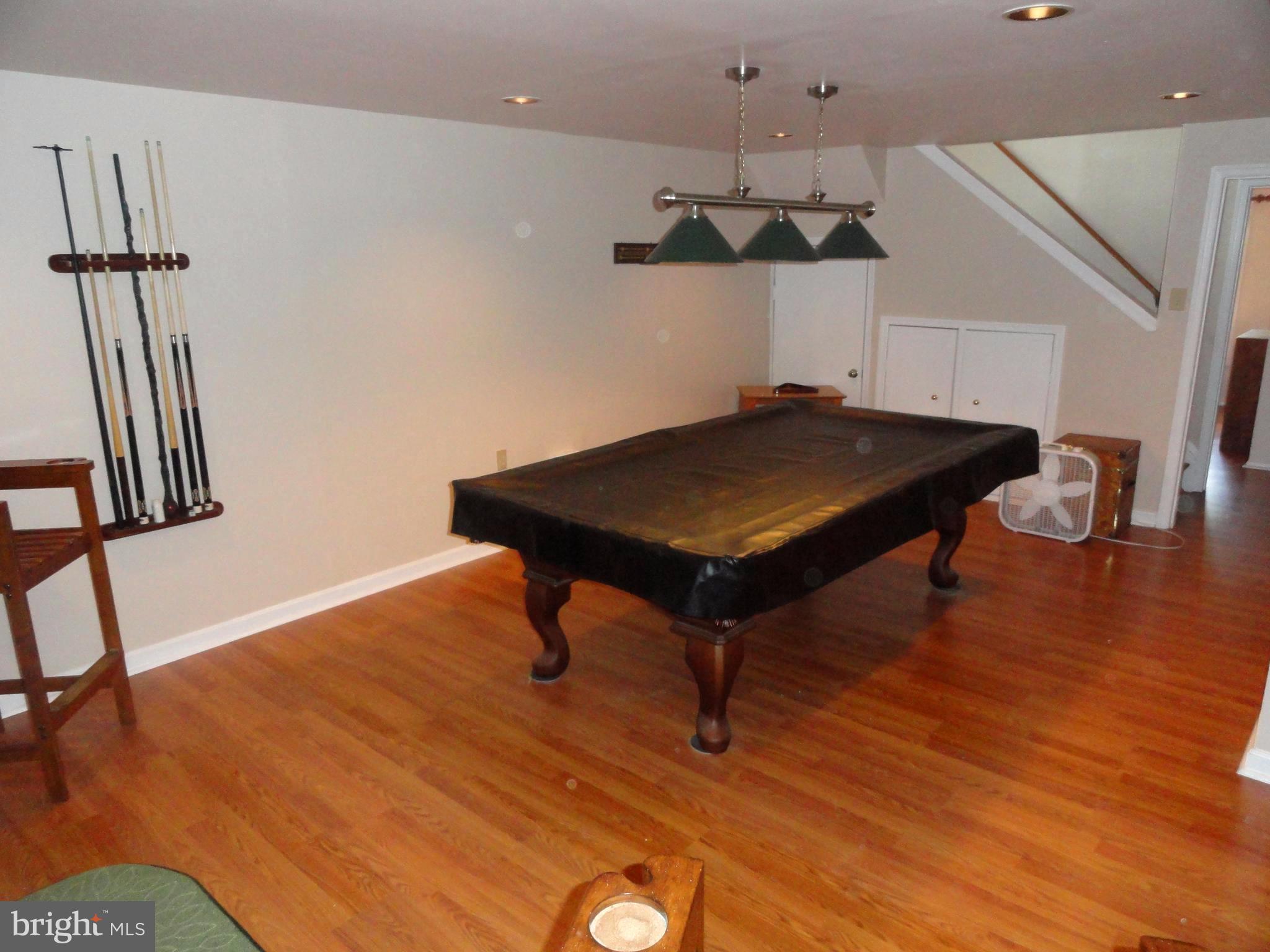 BROOKFIELD - Residential