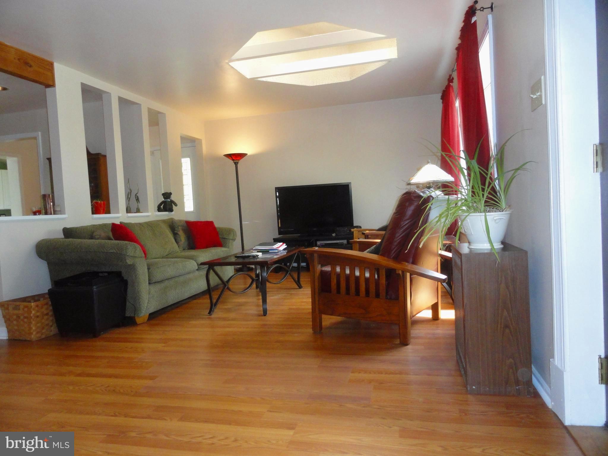 BROOKFIELD - Residential