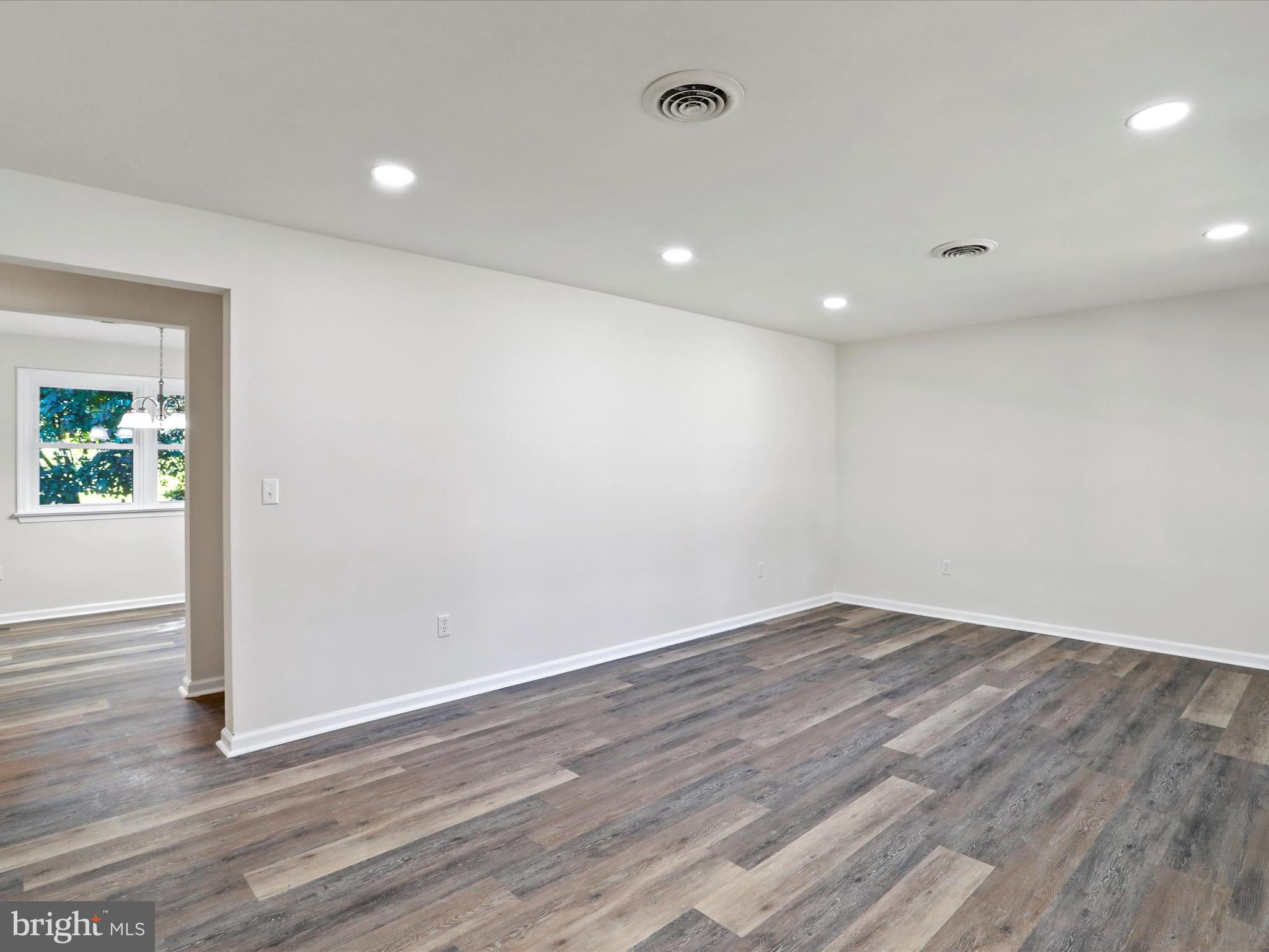 PIKEVIEW ACRES - Residential