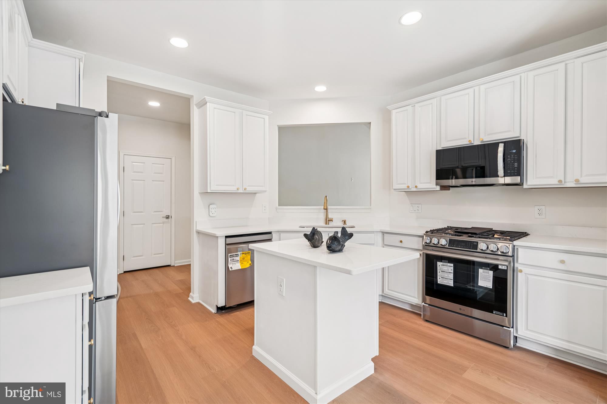 LEGACY AT MANNINGTON VILLAGE - Residential