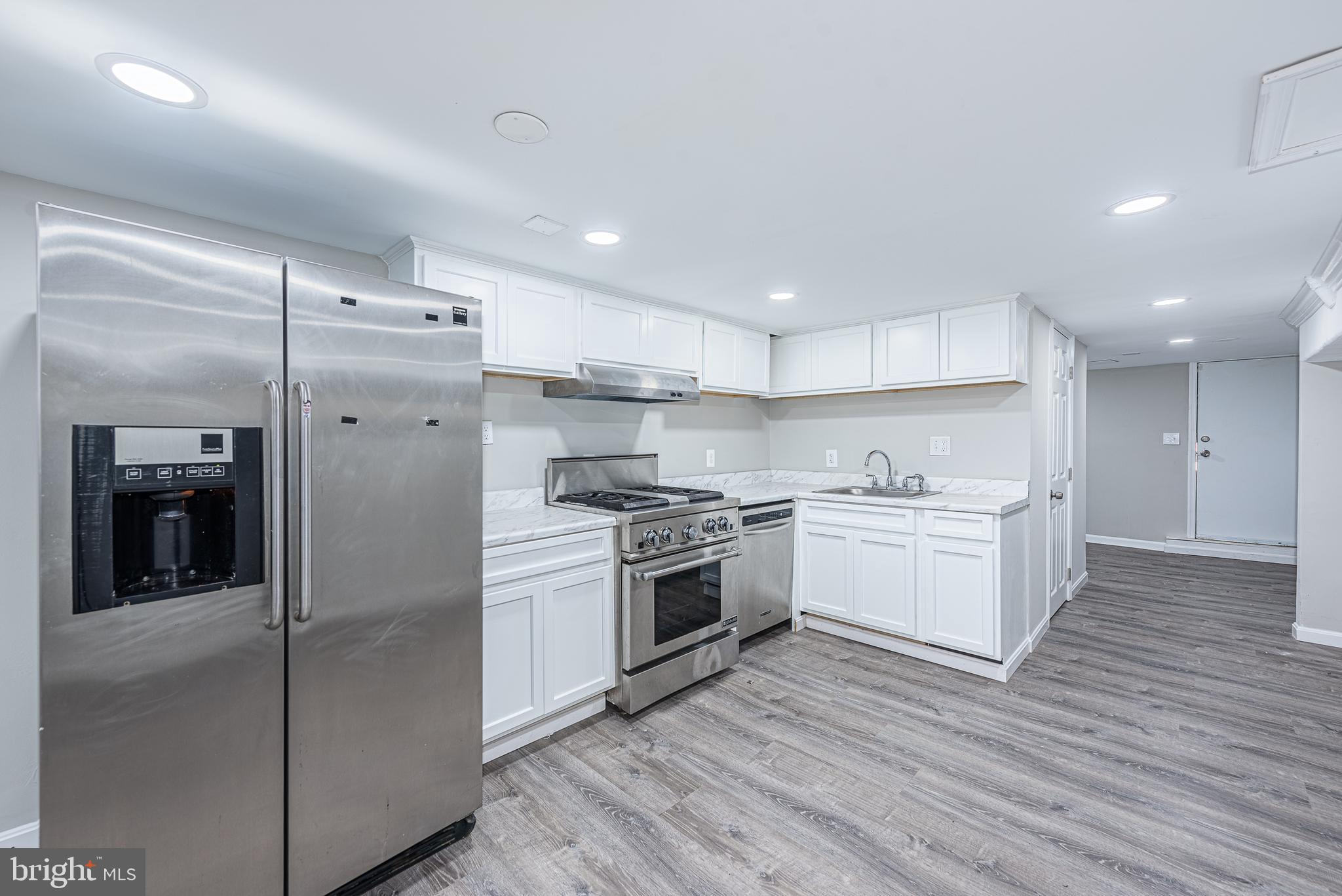 BUTCHER'S HILL - Residential Income