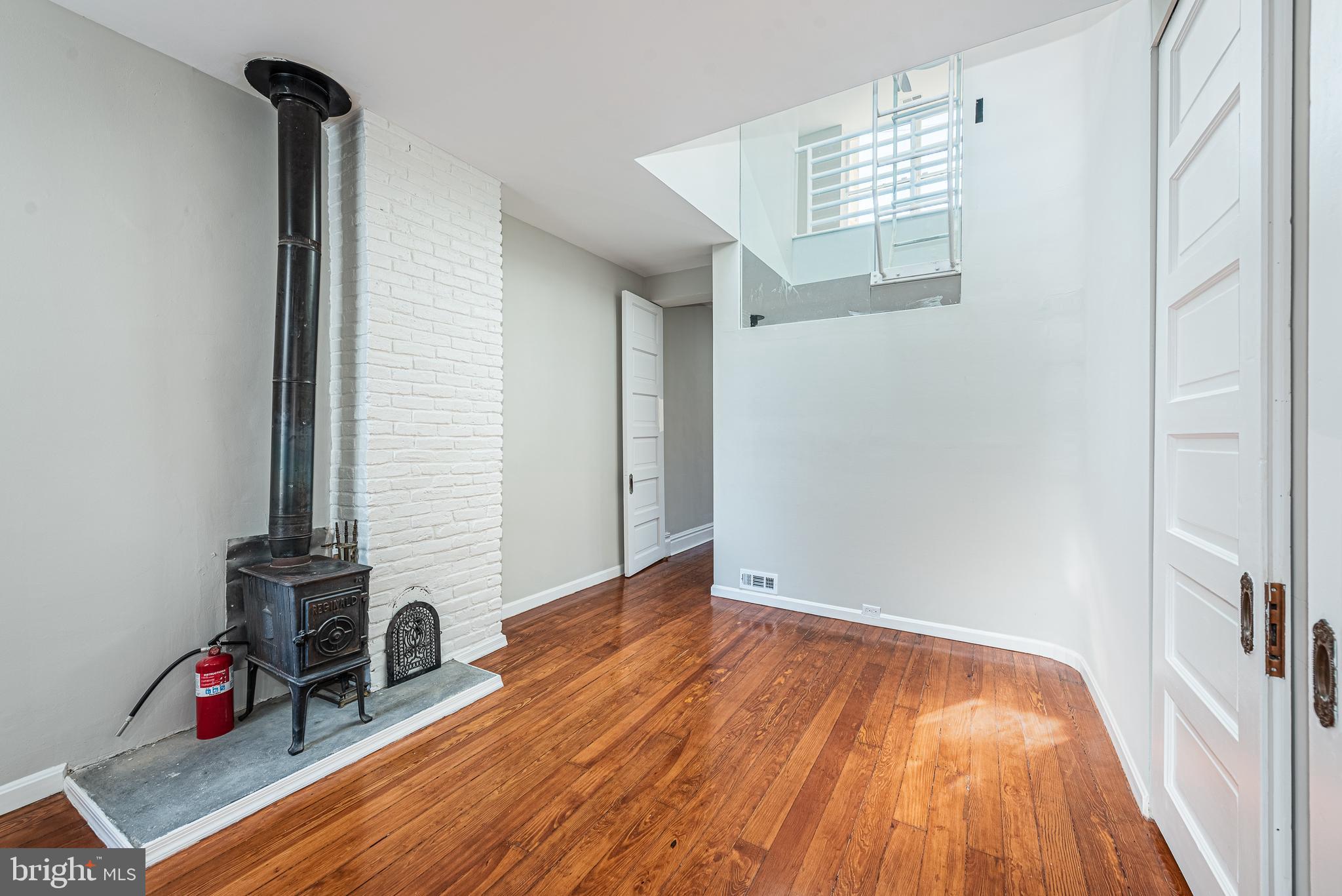 BUTCHER'S HILL - Residential Income