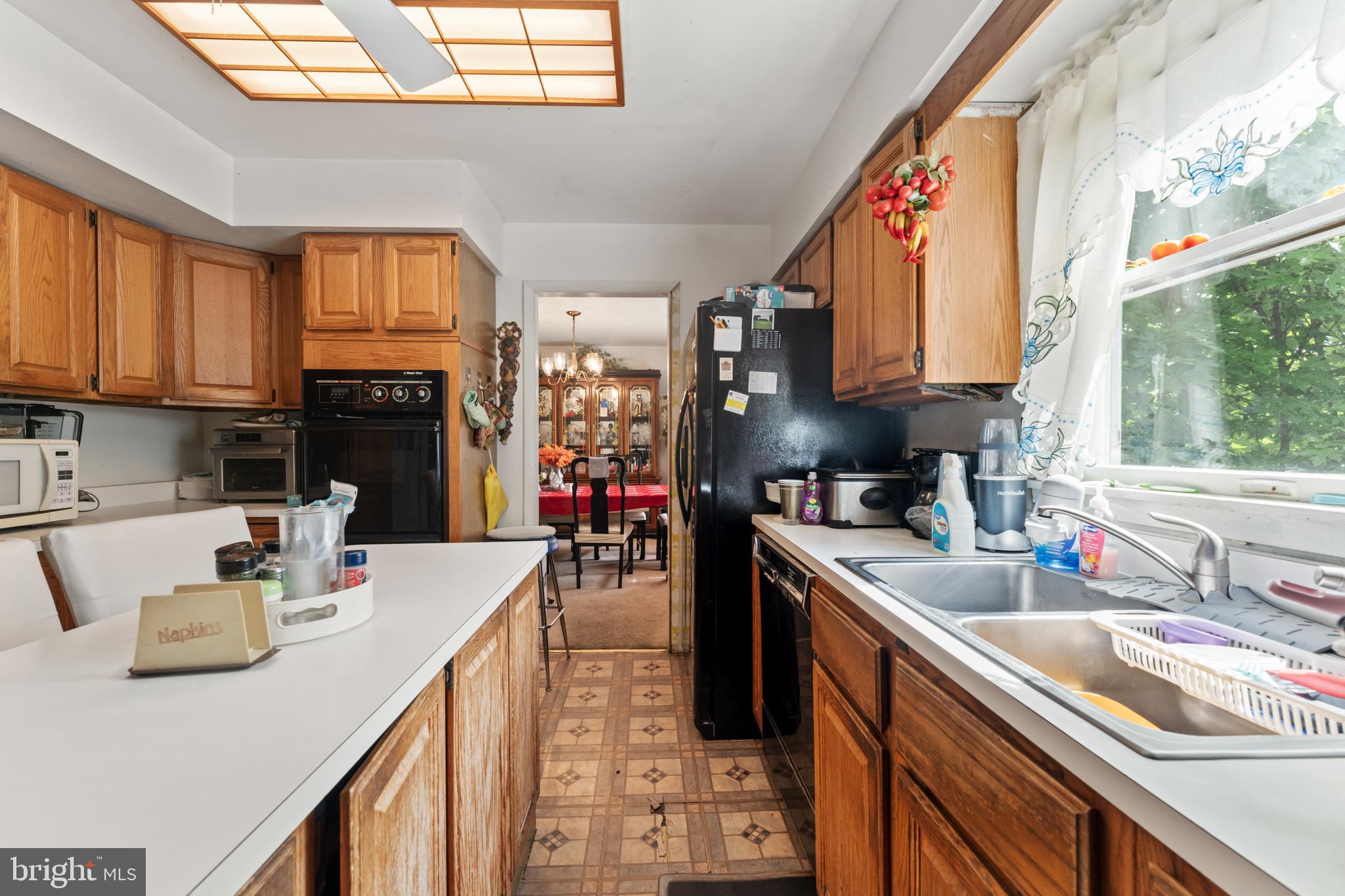 ROCHELLE MEADOWS - Residential