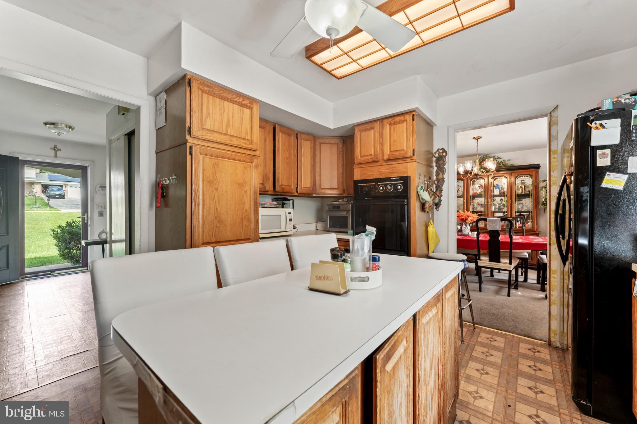 ROCHELLE MEADOWS - Residential