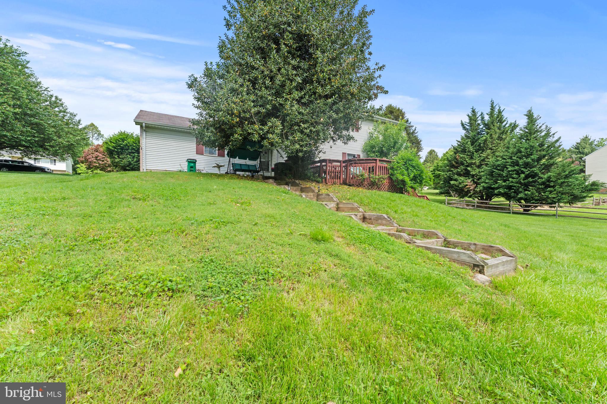 ROCHELLE MEADOWS - Residential