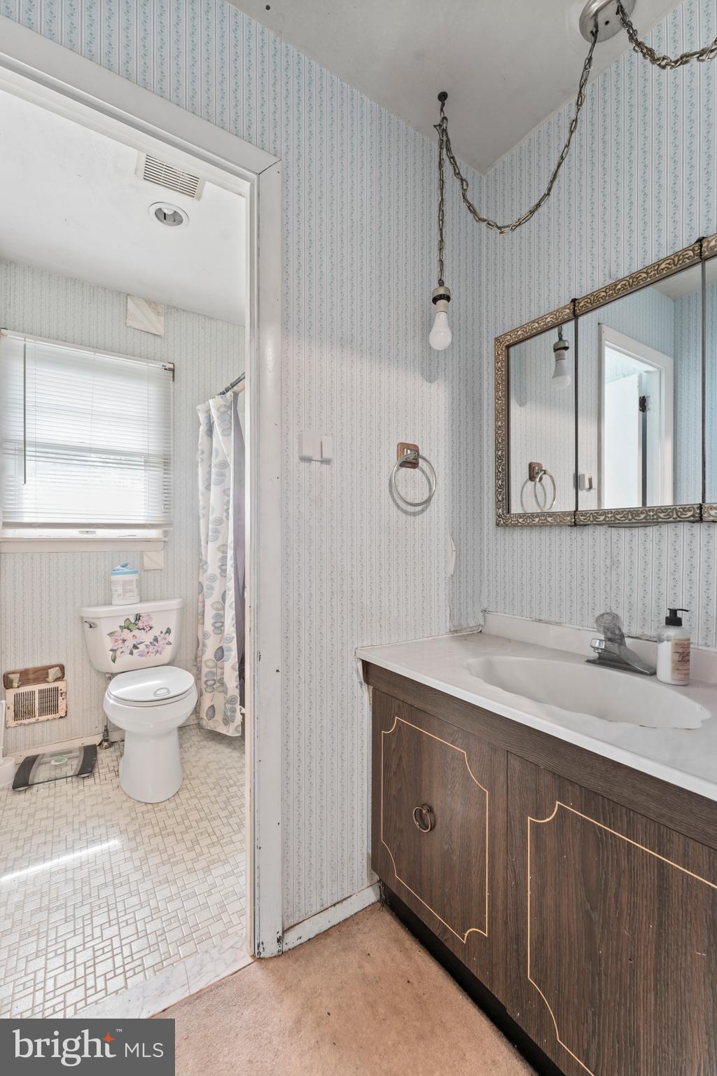 ROCHELLE MEADOWS - Residential