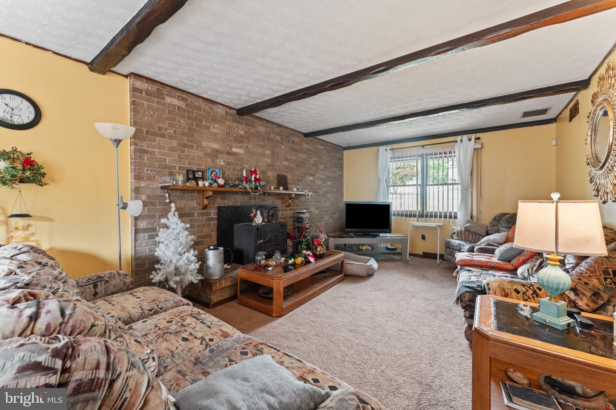 ROCHELLE MEADOWS - Residential