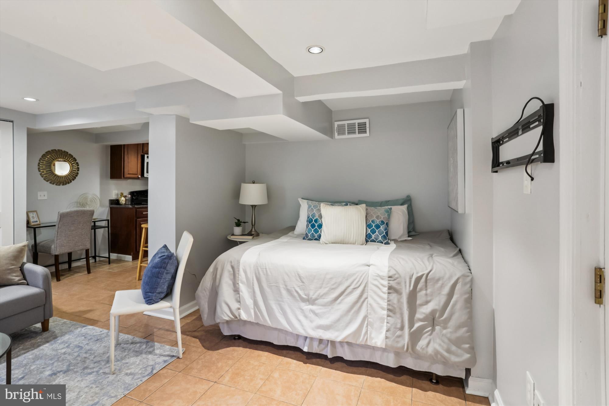 TAKOMA PARK - Residential