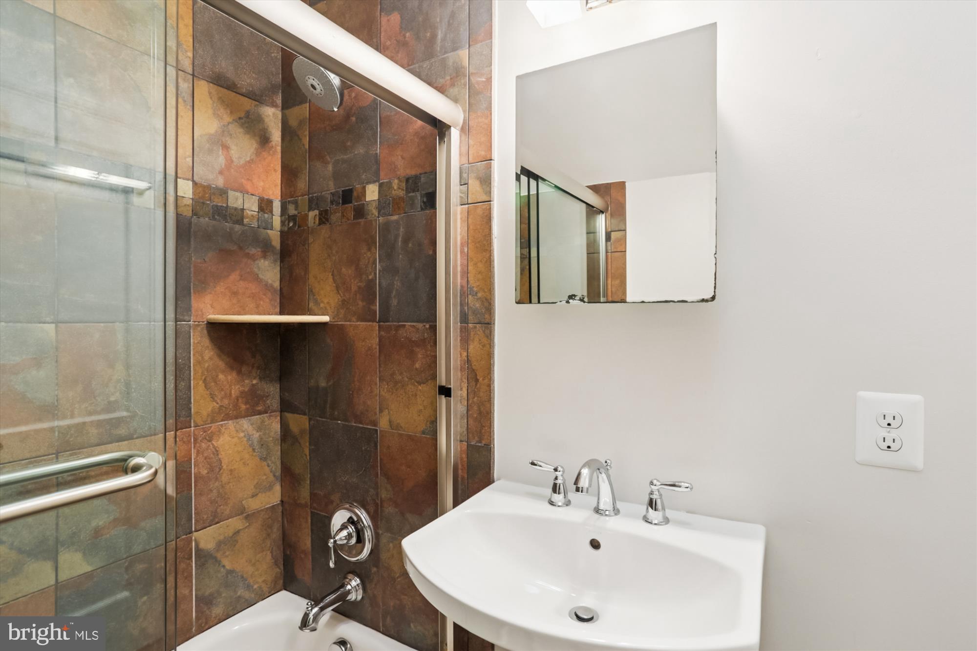 TAKOMA PARK - Residential