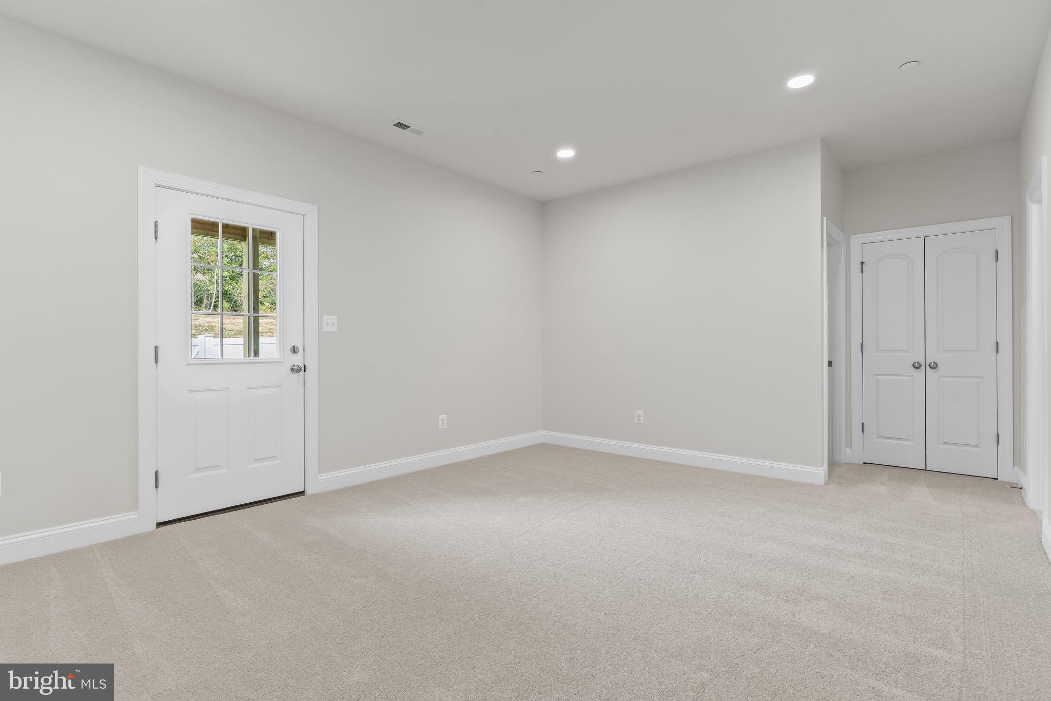 MEADOWS AT TOWN RUN II - Residential