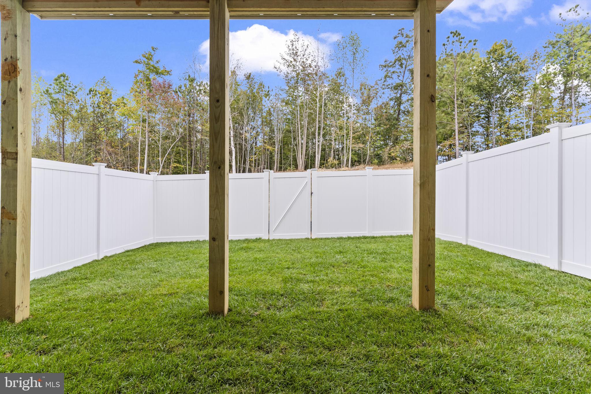 MEADOWS AT TOWN RUN II - Residential