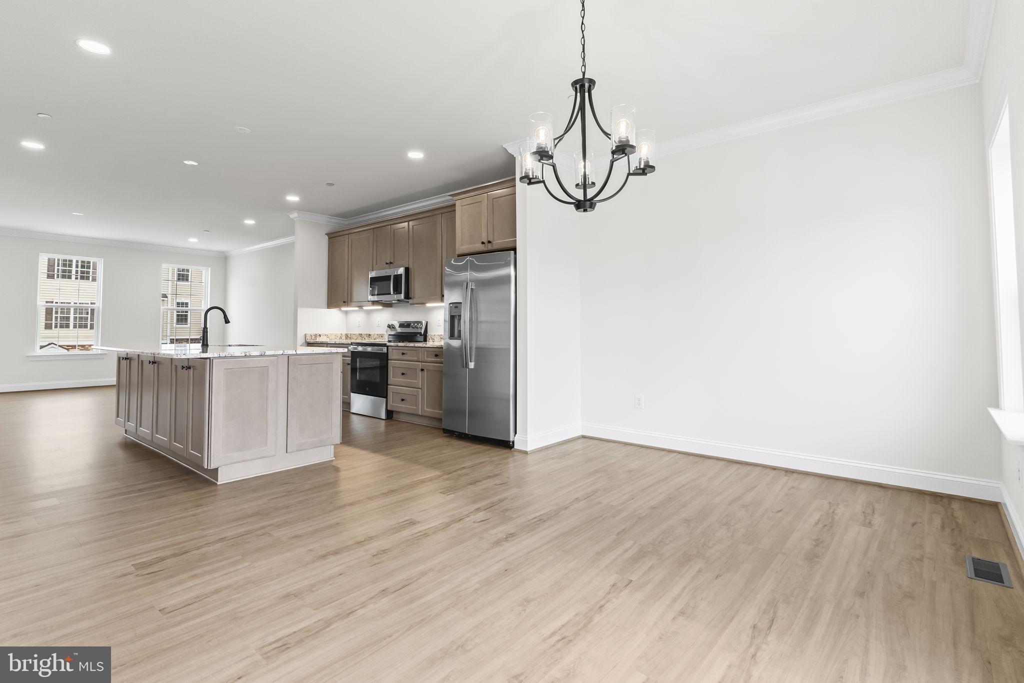 MEADOWS AT TOWN RUN II - Residential