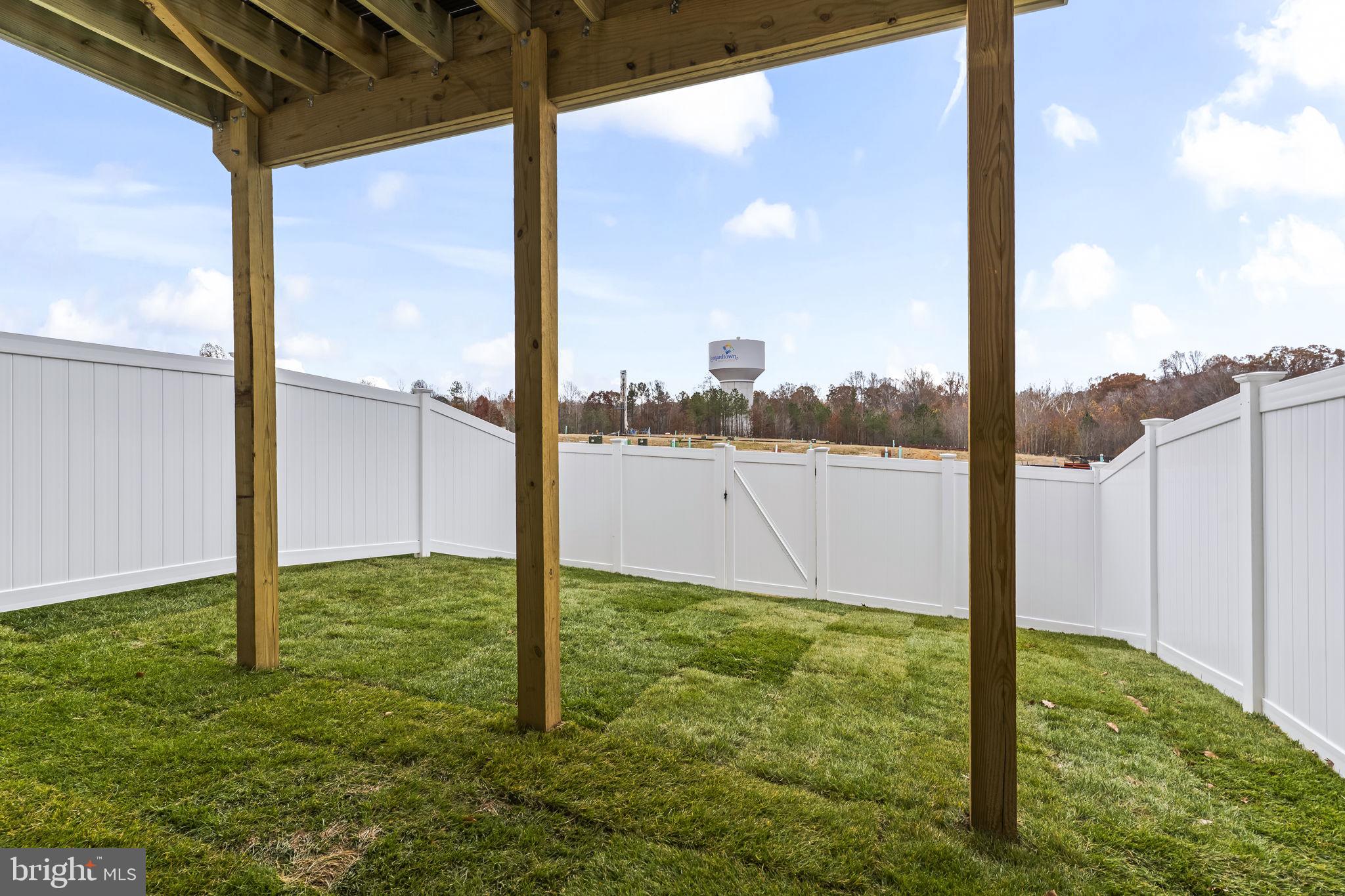 MEADOWS AT TOWN RUN II - Residential