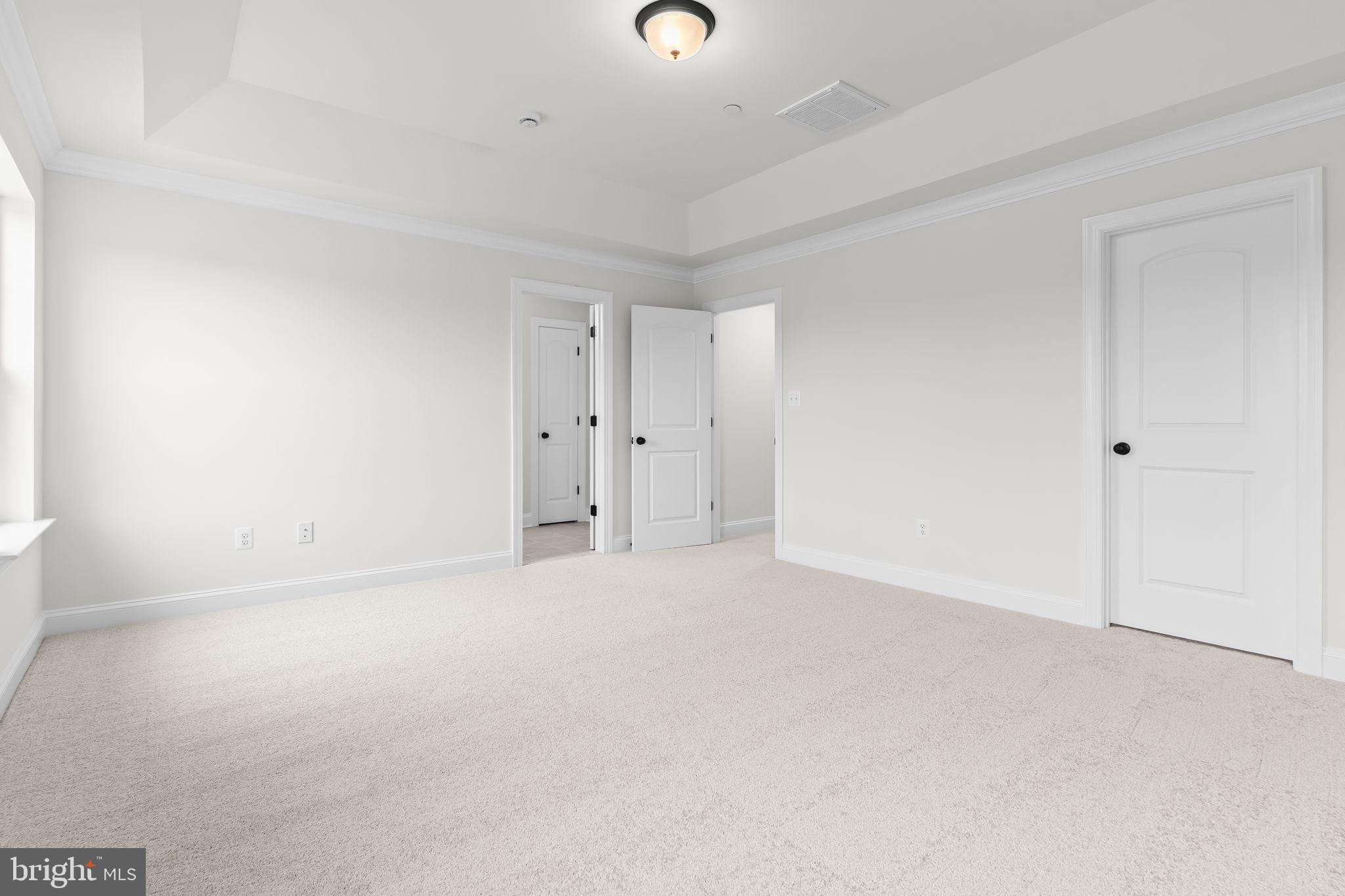 MEADOWS AT TOWN RUN II - Residential