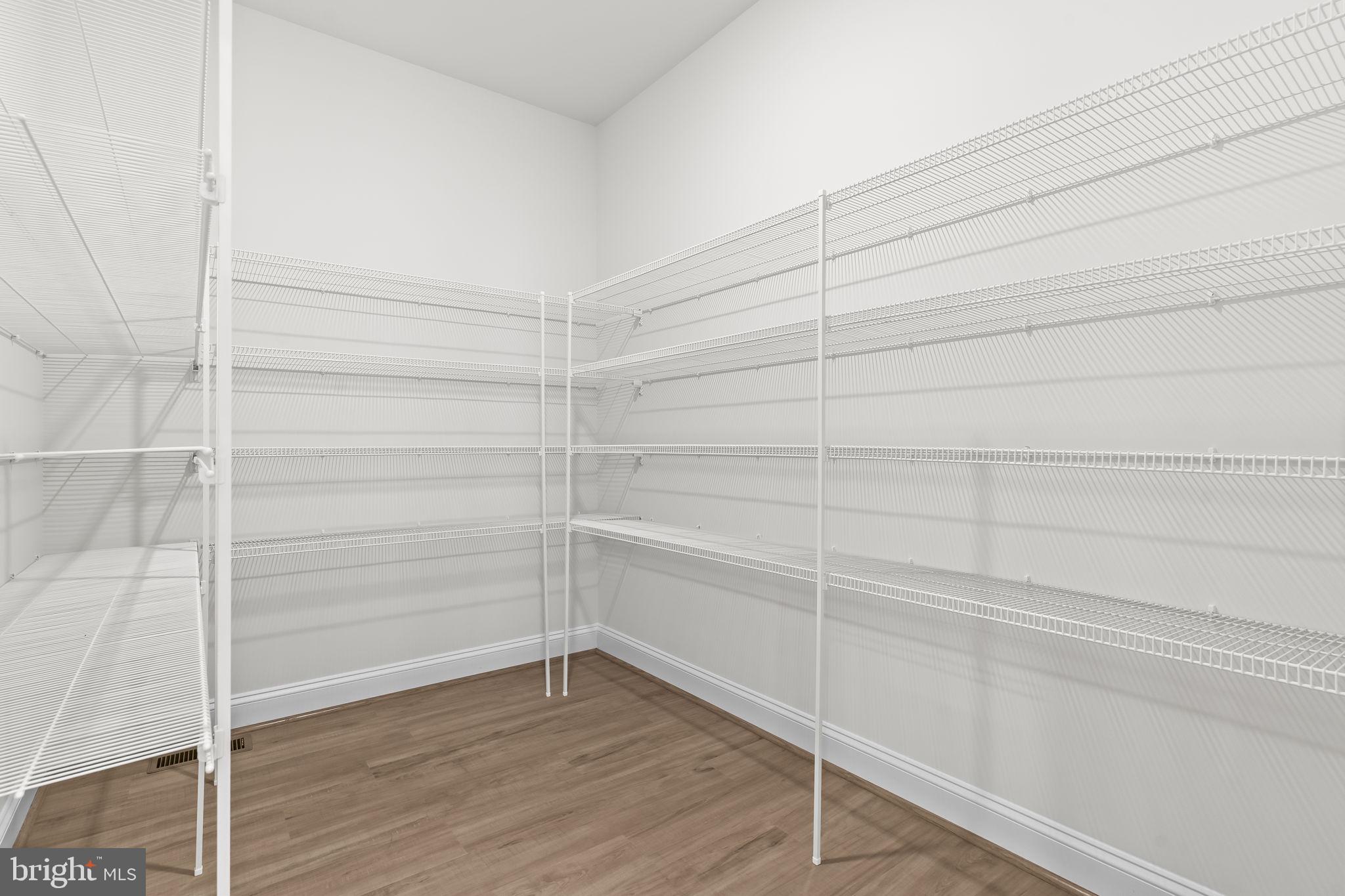 MEADOWS AT TOWN RUN II - Residential