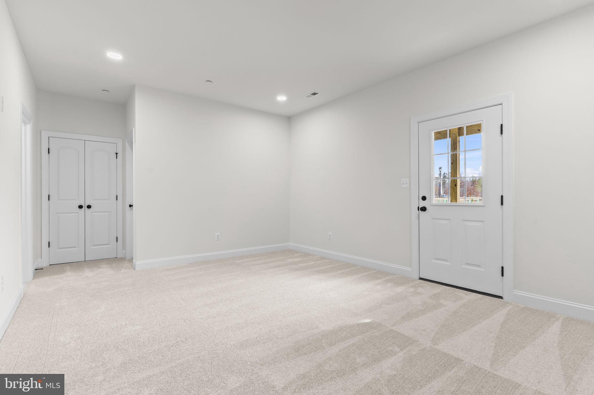 MEADOWS AT TOWN RUN II - Residential