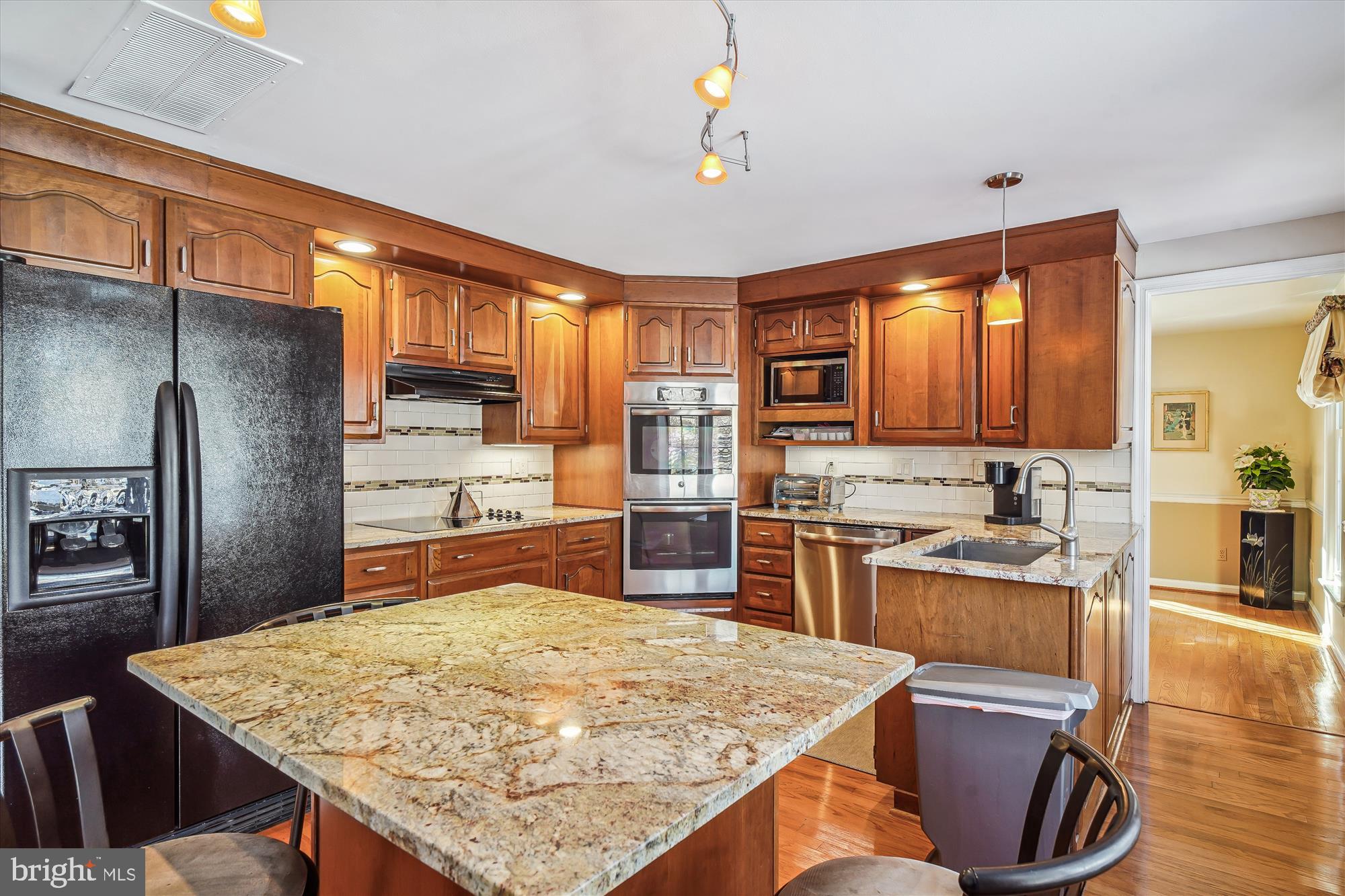 WHETSTONE - Residential